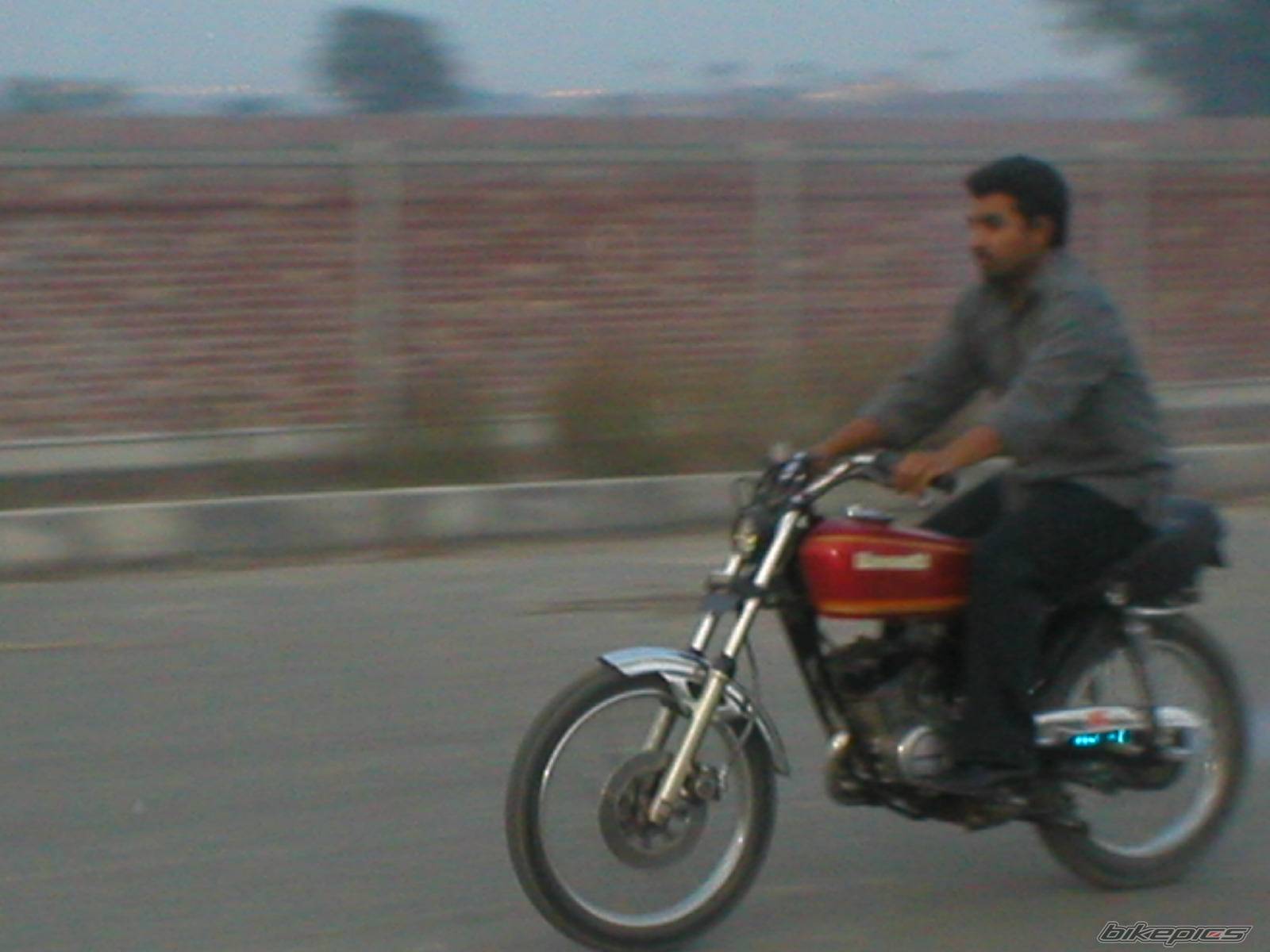 Photo 540244