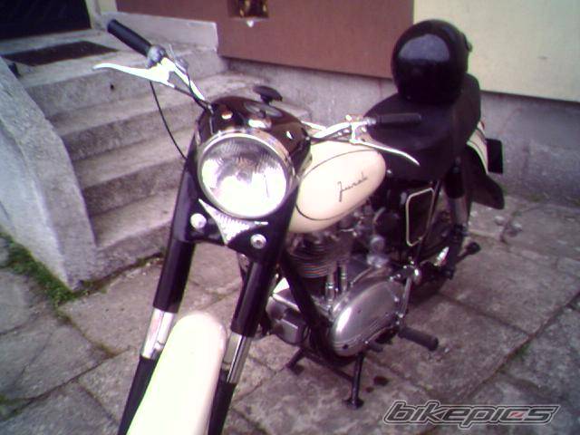 Photo 548364