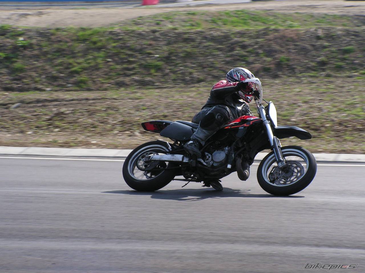 Bike Photo 549893