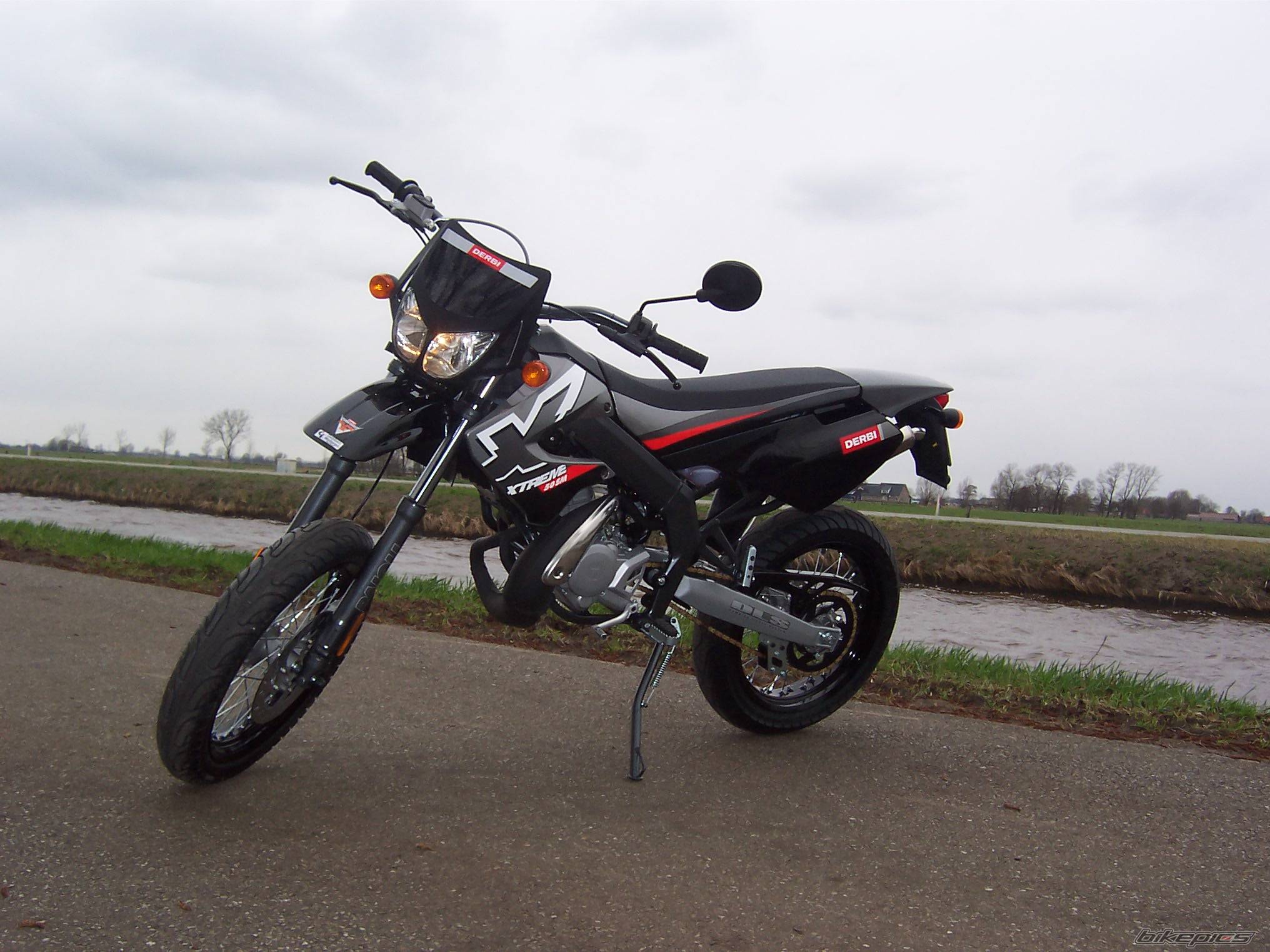 Bike Photo 557696