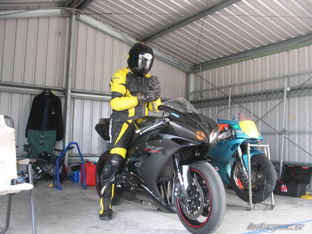 Bike Photo 560005