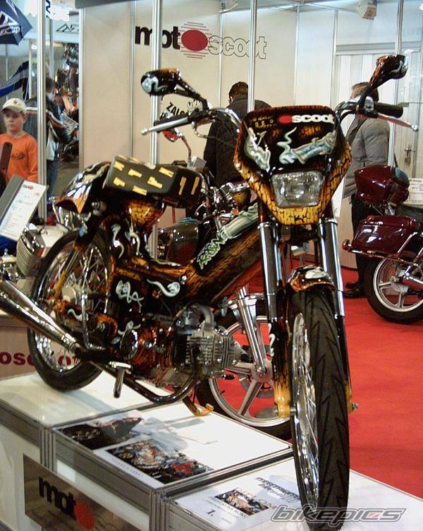 Honda CLASS Tunning