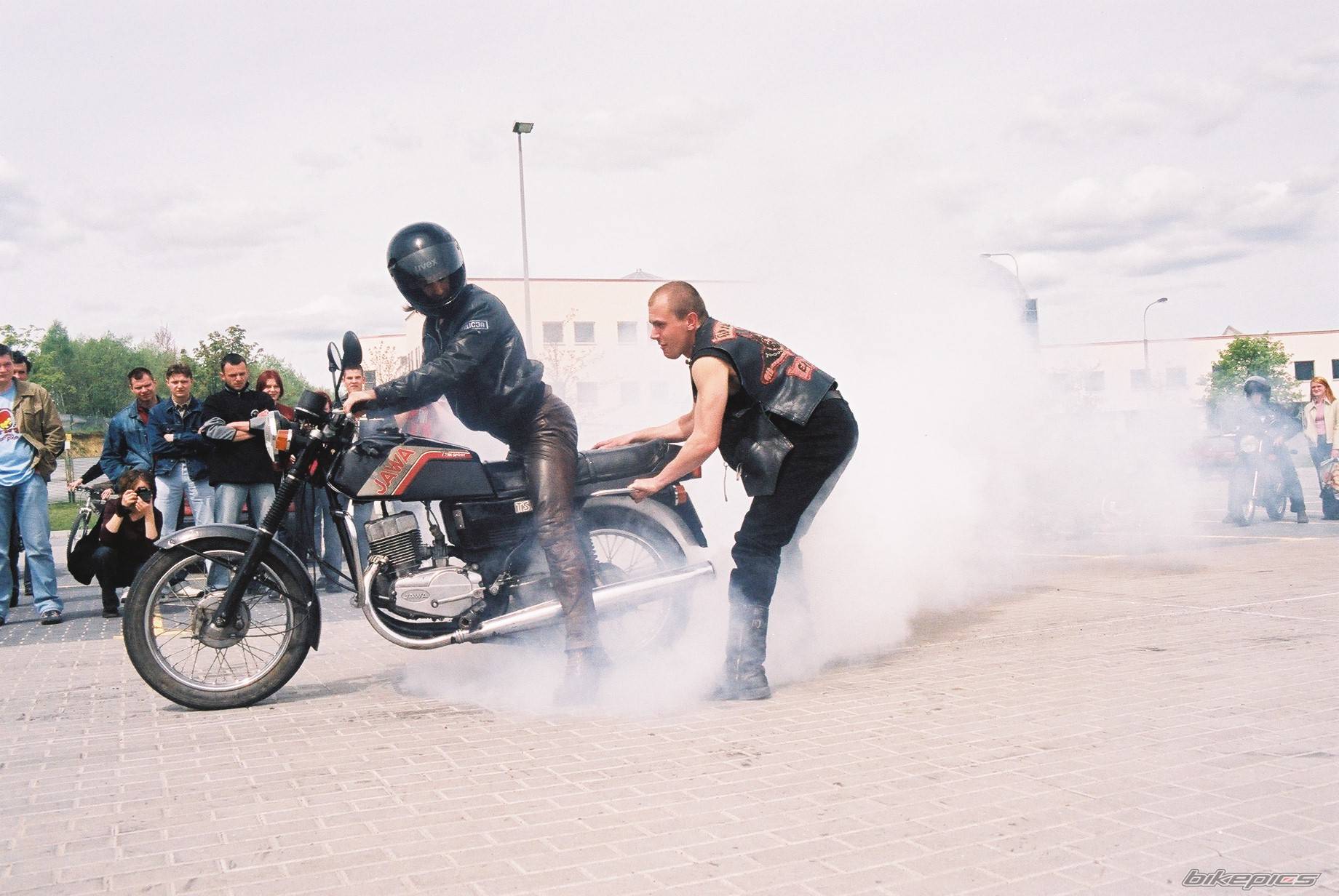 Bike Photo 569216