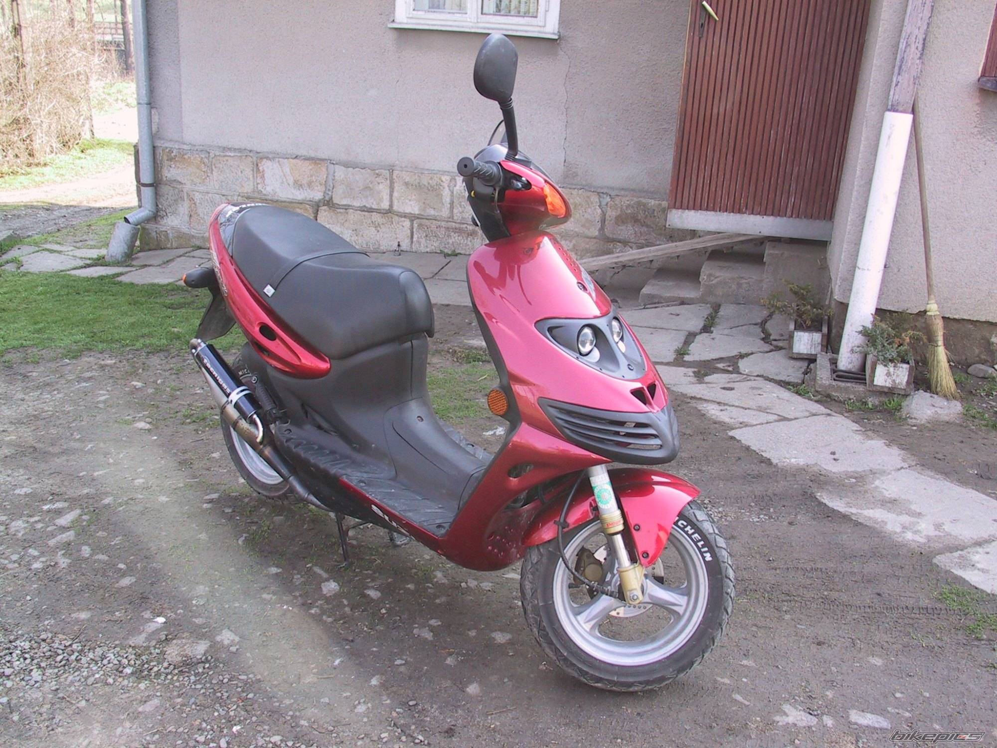 Photo 569869