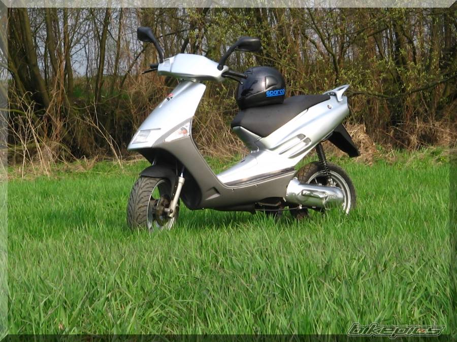 Bike Photo 569874