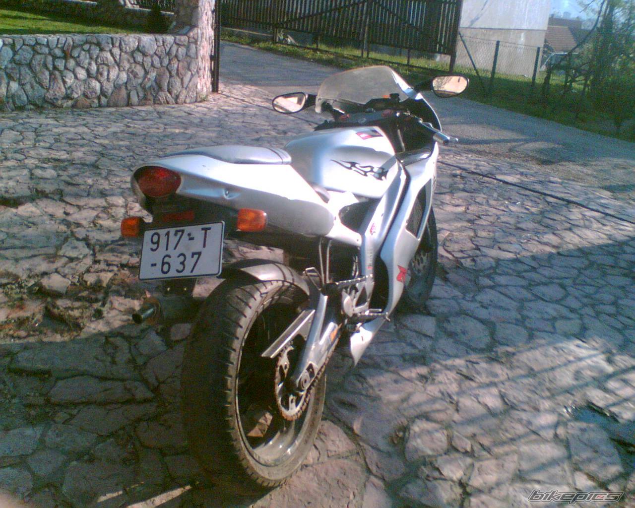 Photo 573355