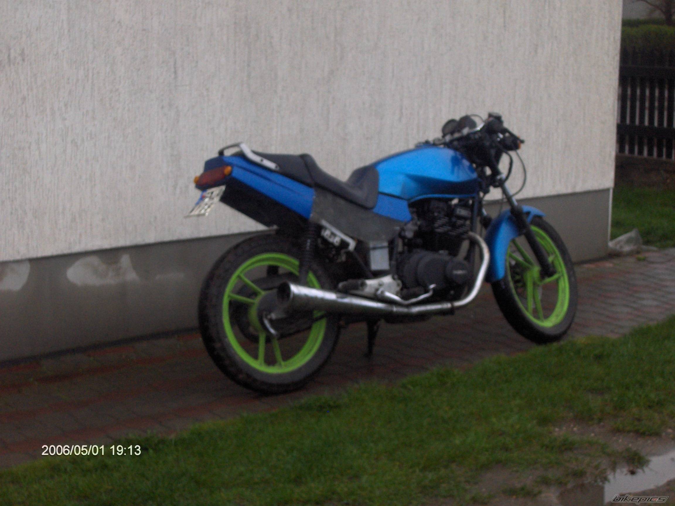 Photo 582856