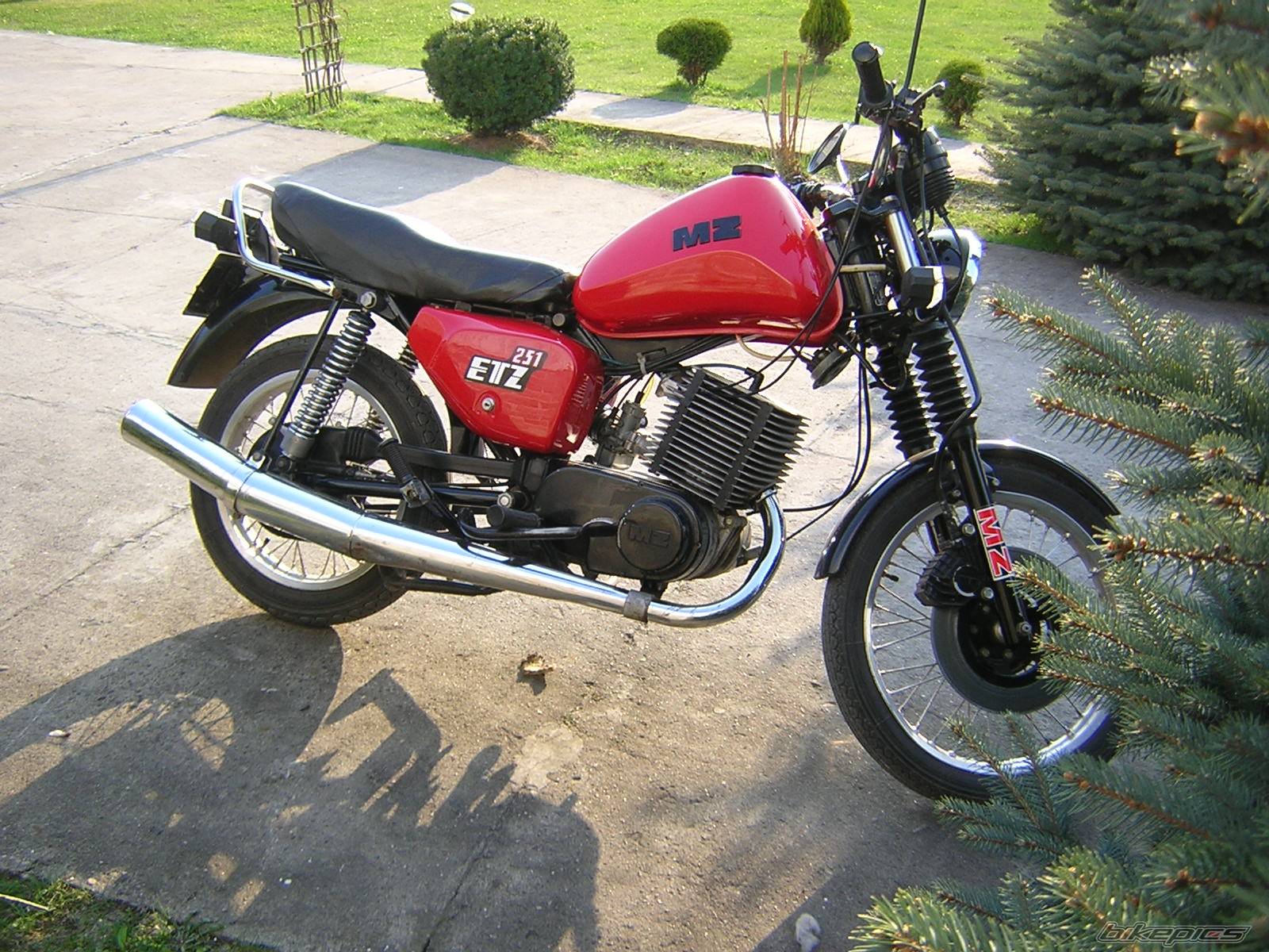 Bike Photo 585870