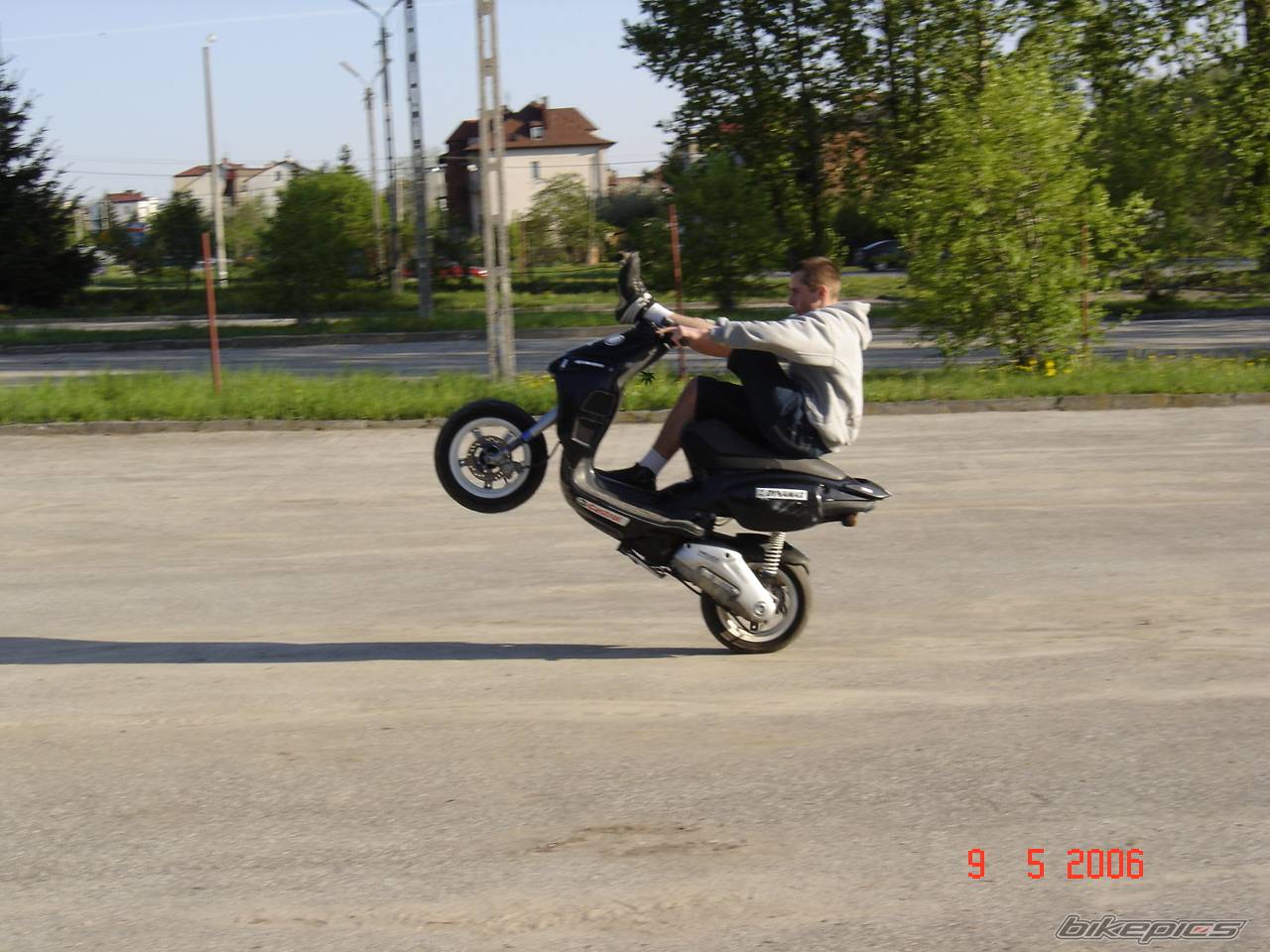Bike Photo 585880