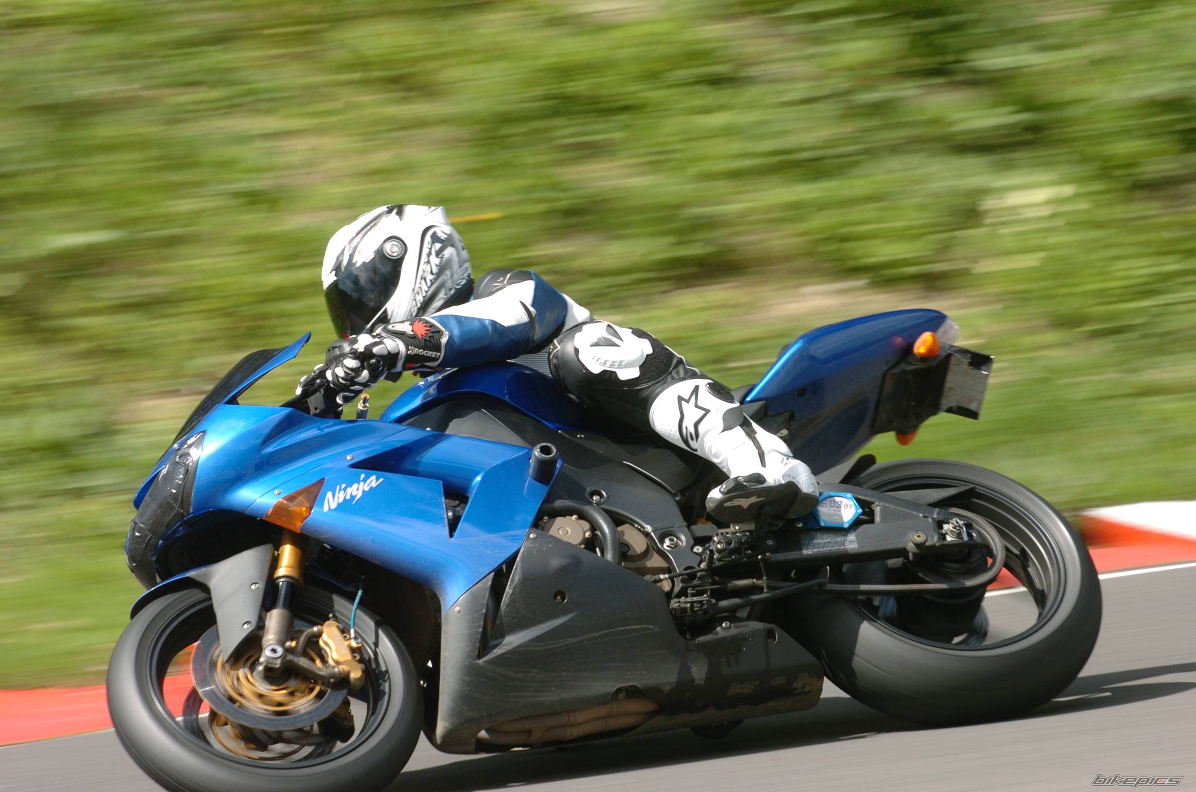 Bike Photo 586342