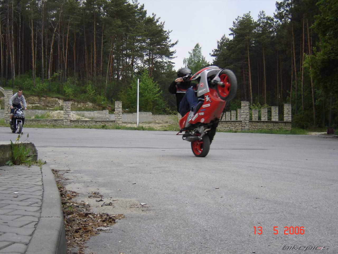 Bike Photo 586757