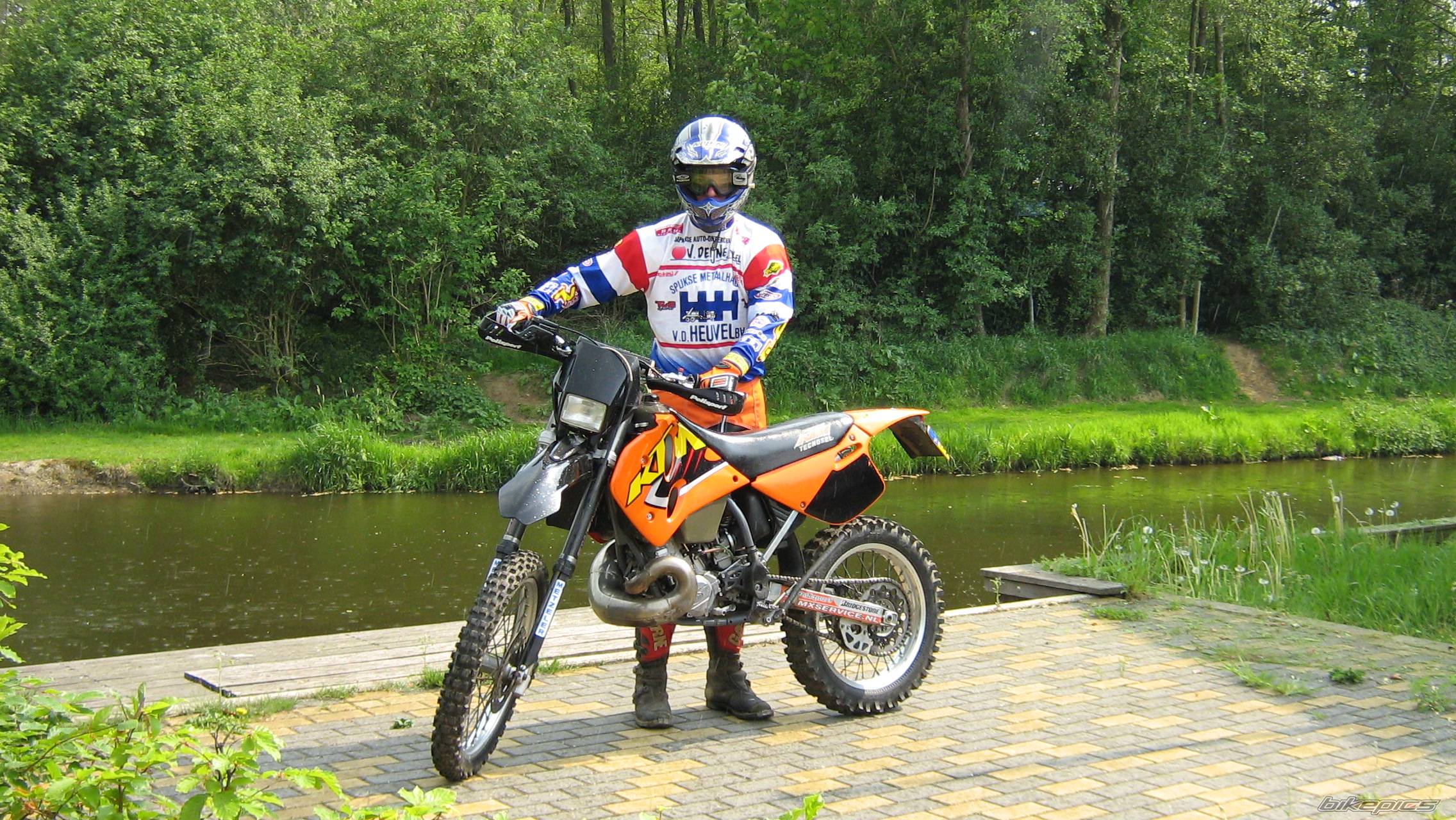 Bike Photo 586787