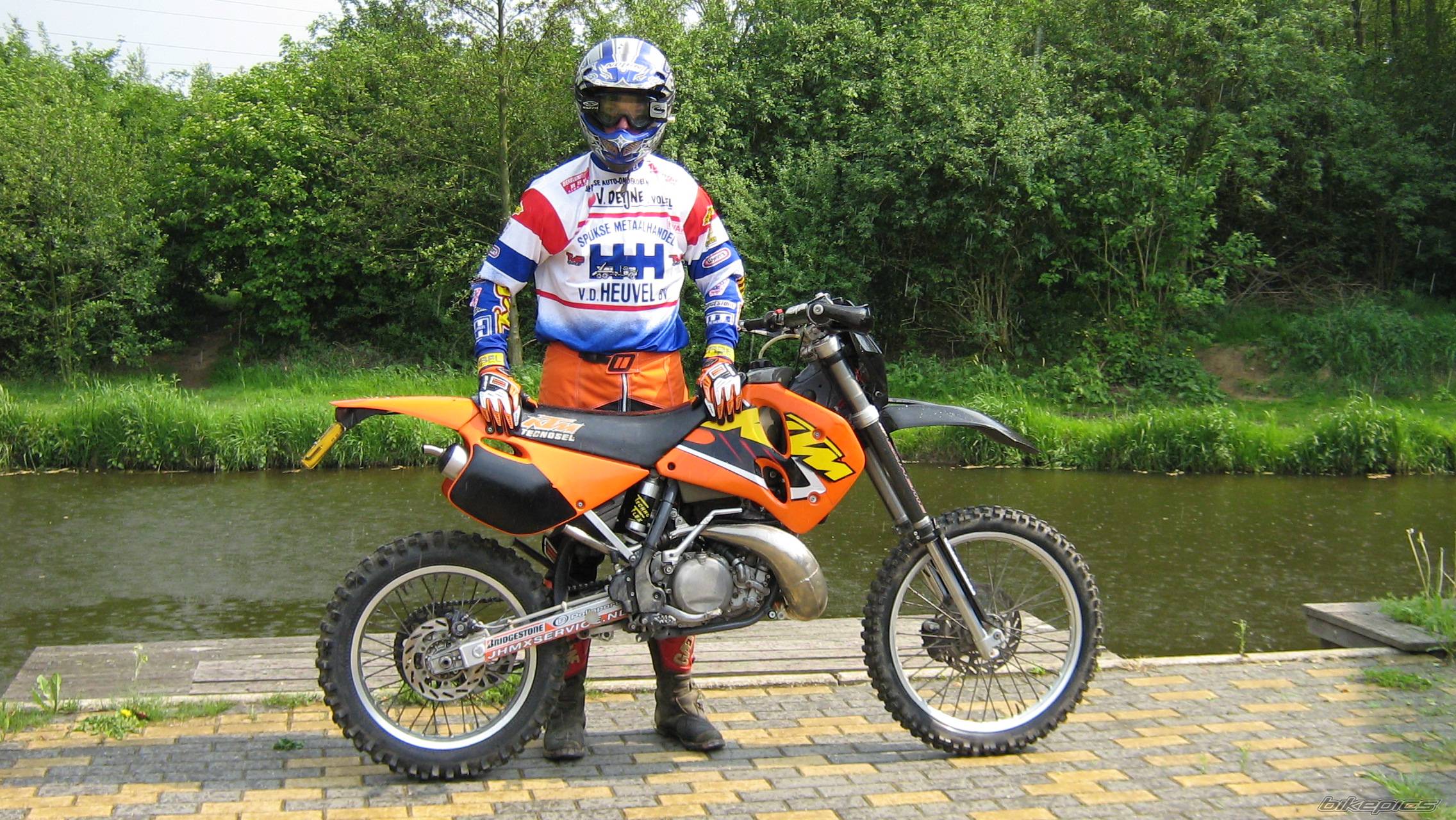 Bike Photo 586788