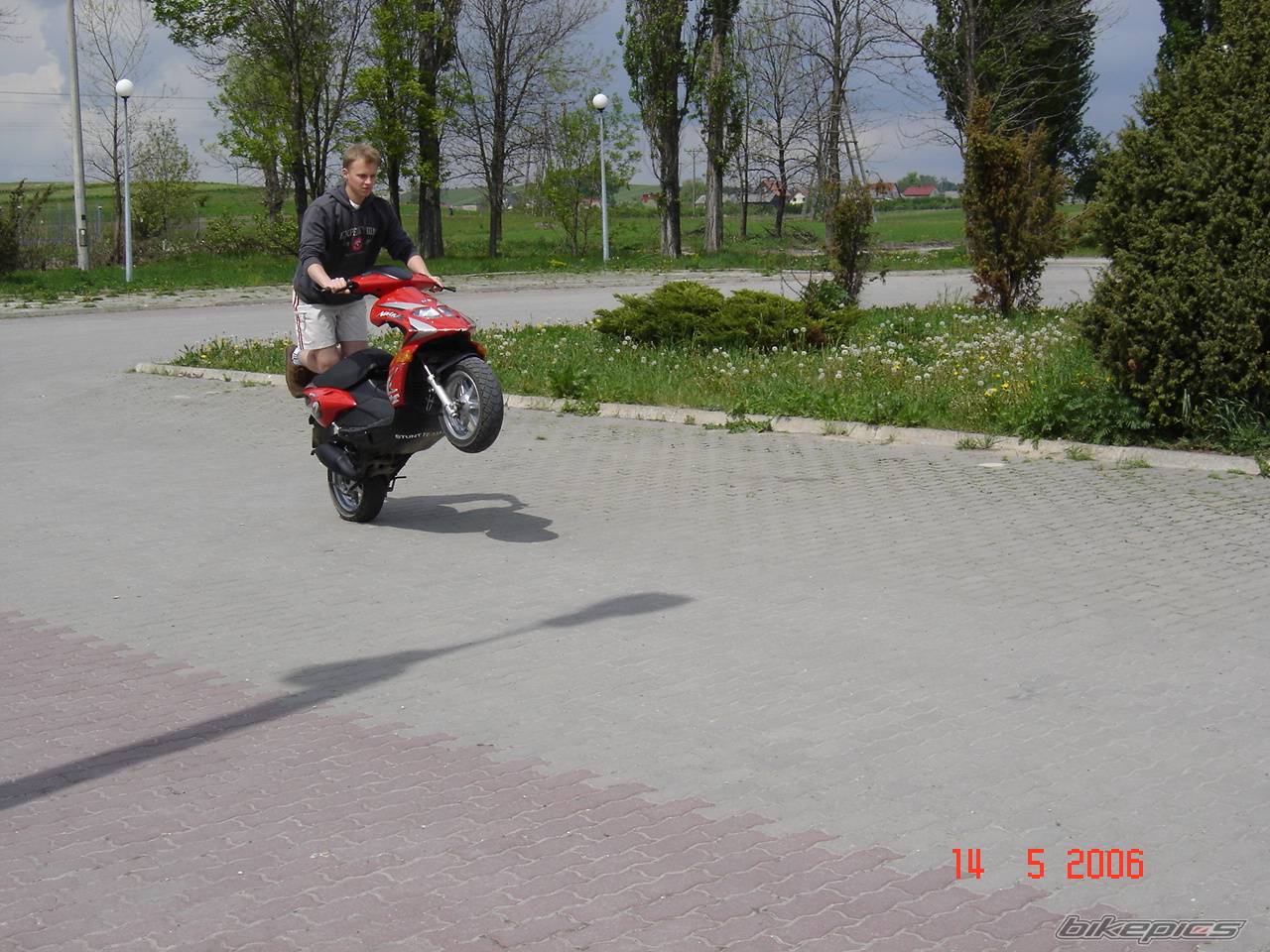 Photo 587071