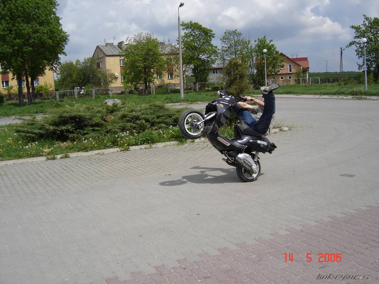Photo 587077