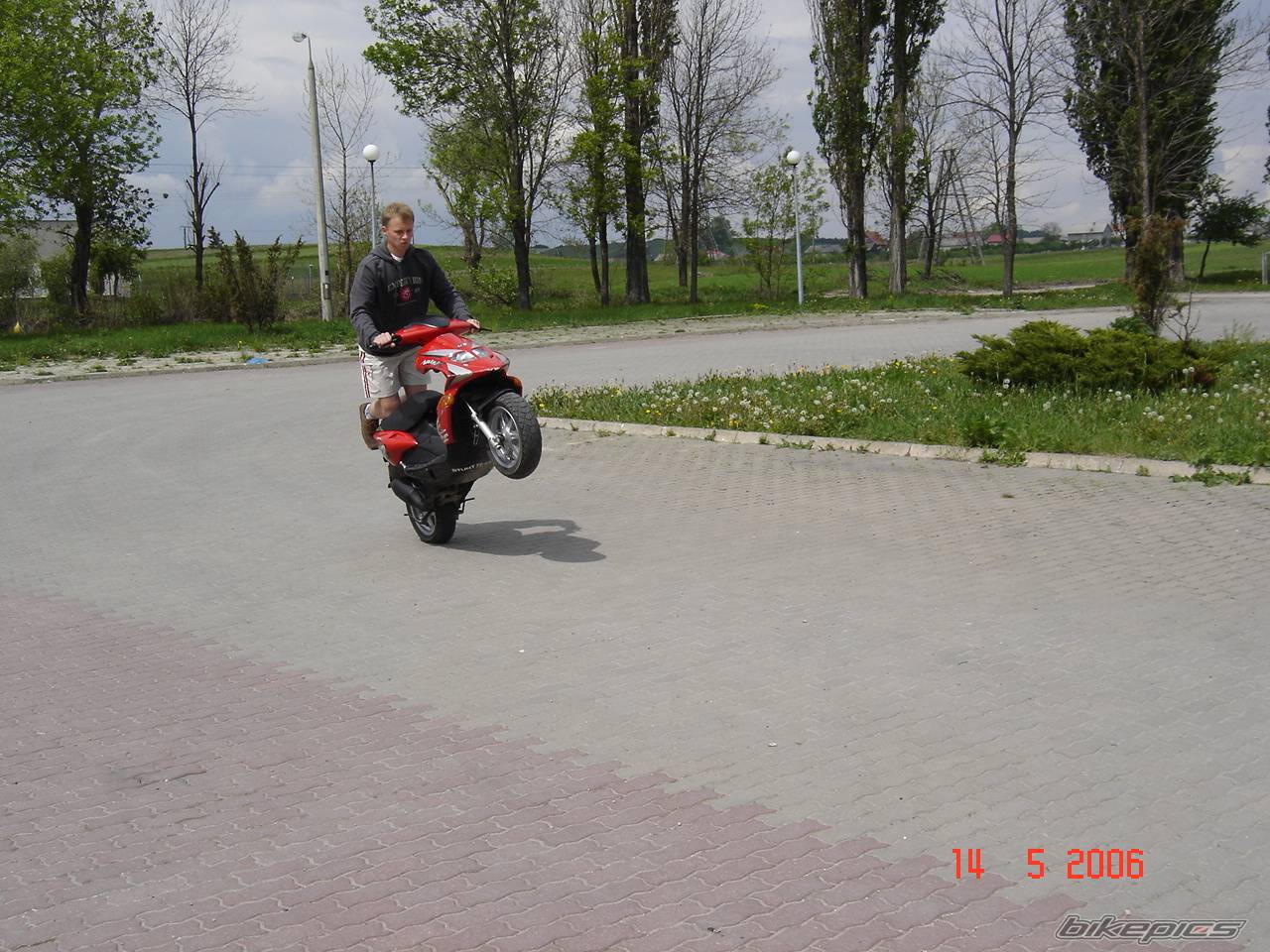 Photo 587079