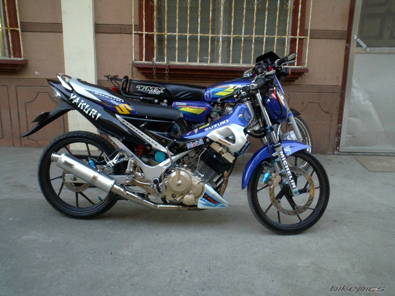 Bike Photo 587109