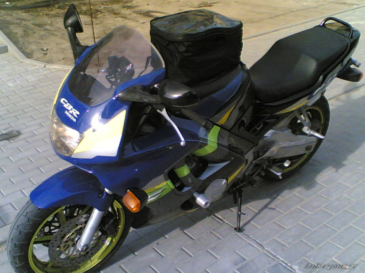 Bike Photo 587410