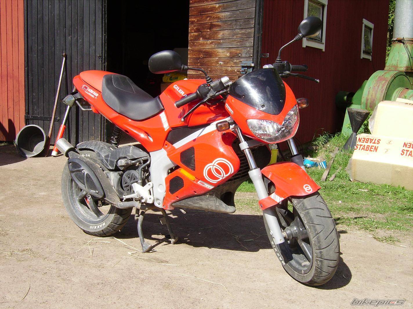 Bike Photo 587472