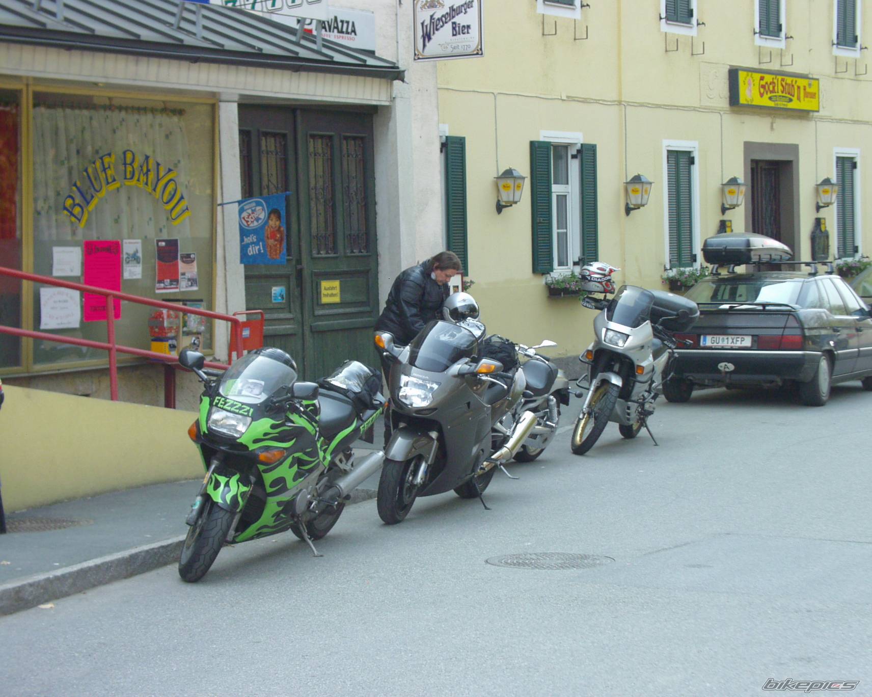 Bike Photo 587516