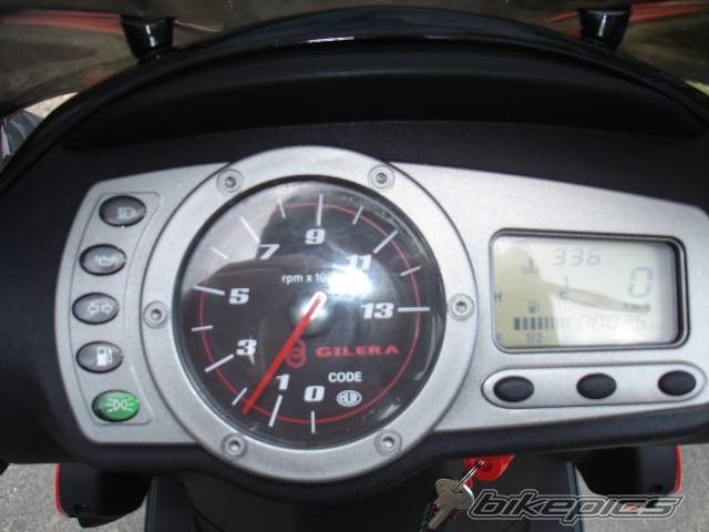 Photo 587615
