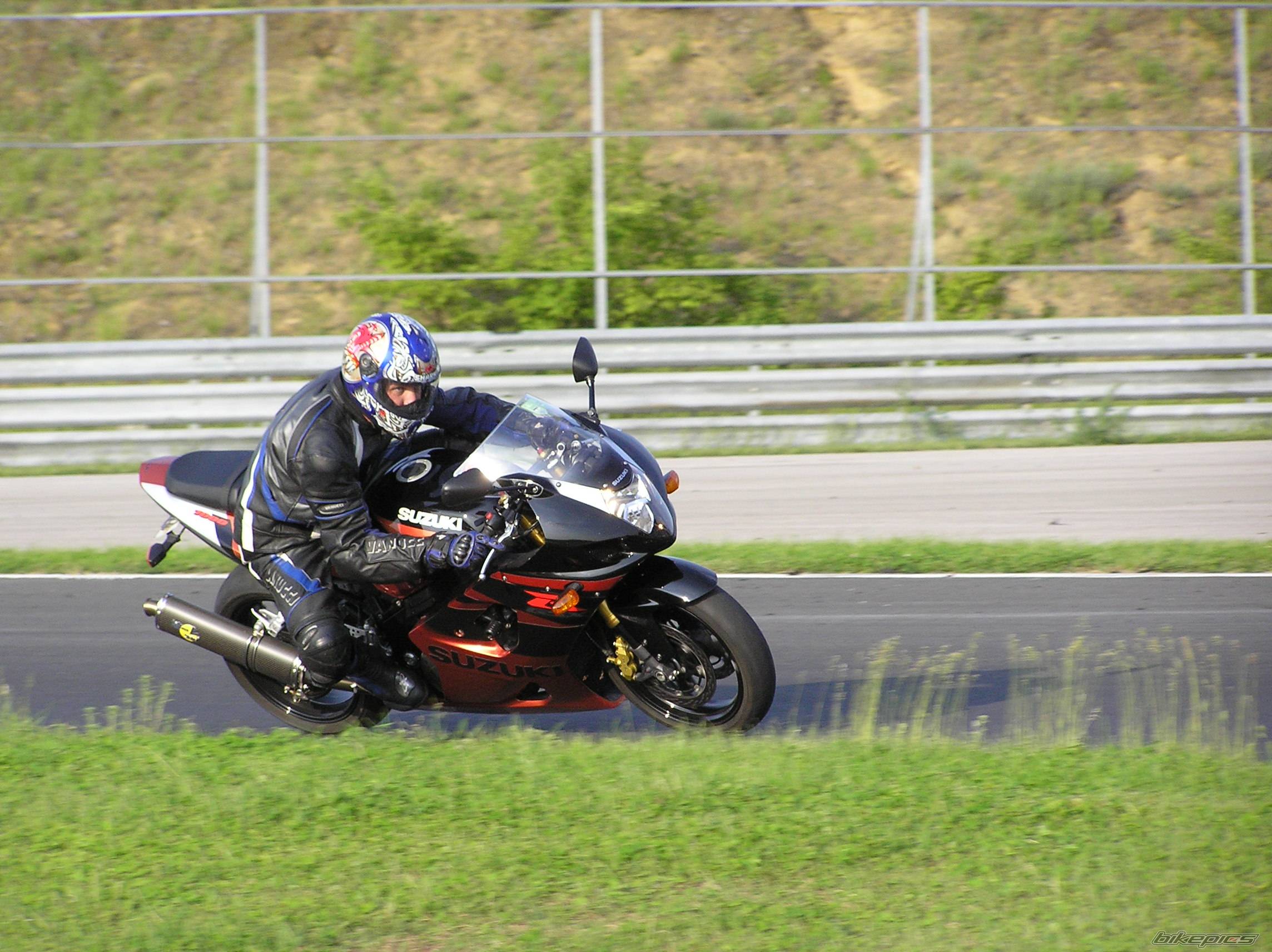 Bike Photo 587908
