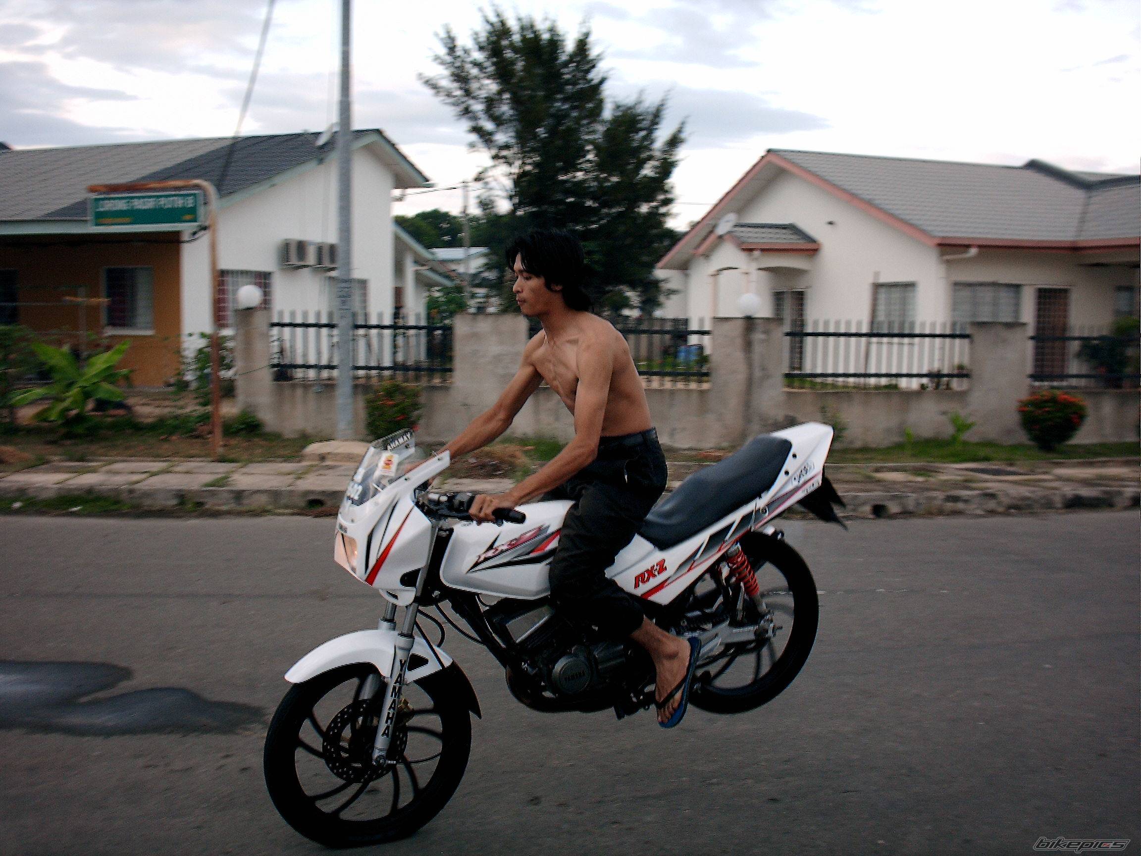 Bike Photo 587918