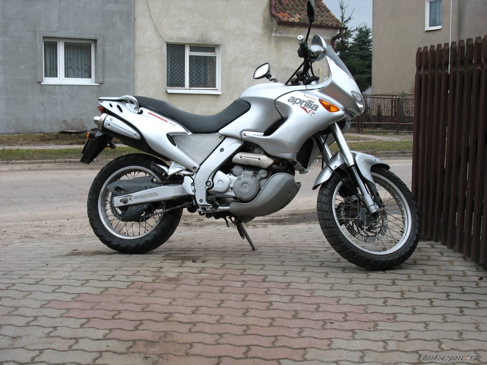 Bike Photo 588175