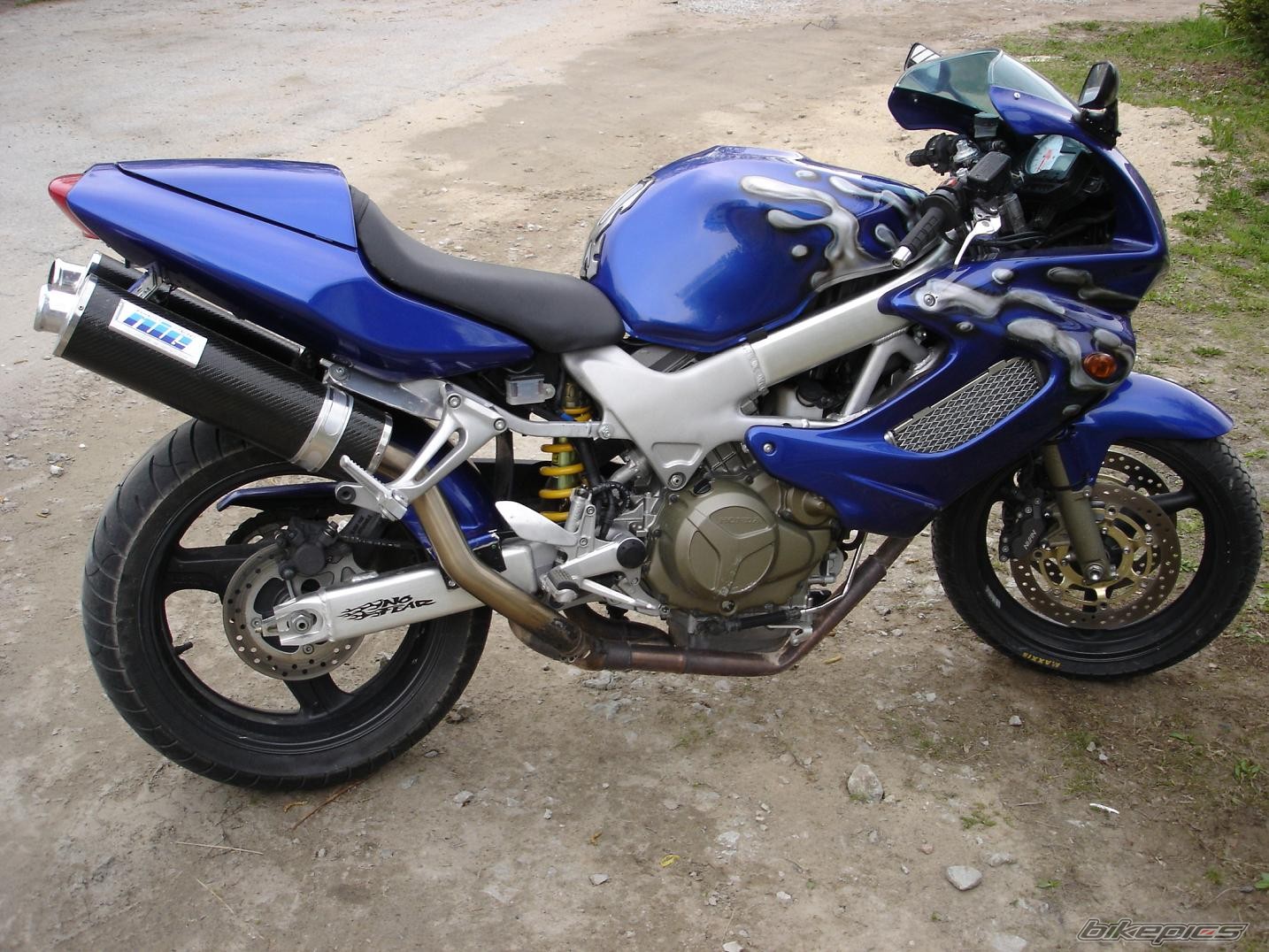 Bike Photo 588686