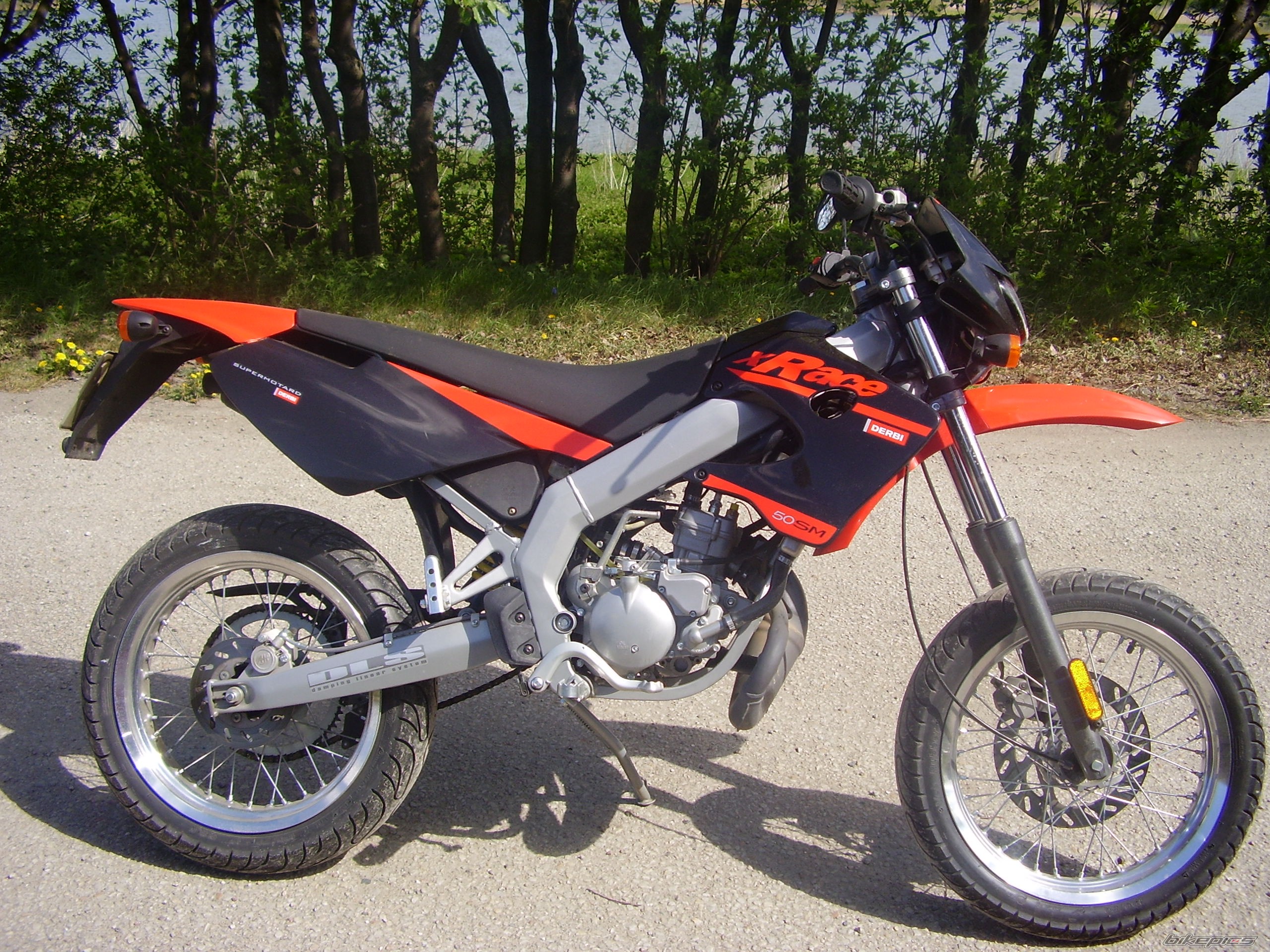 Bike Photo 588978