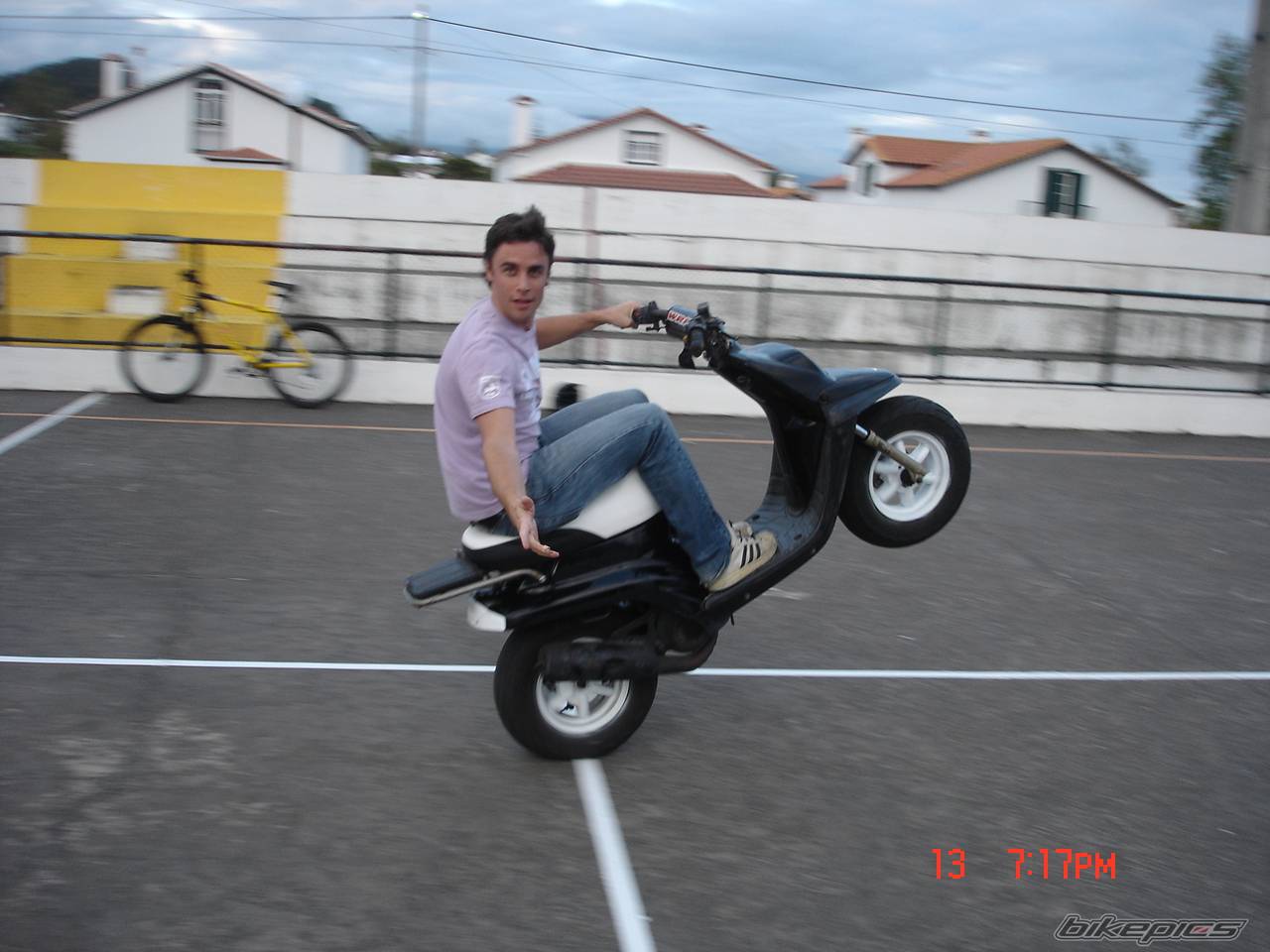 Bike Photo 589753
