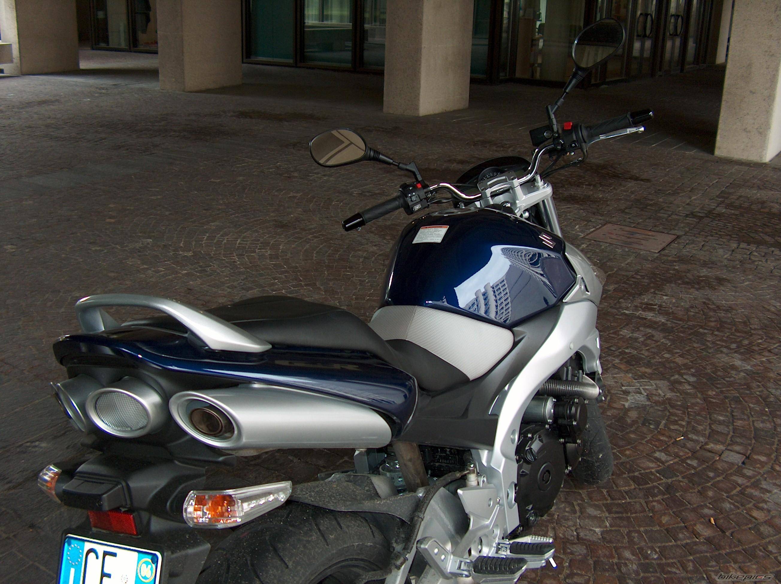 Bike Photo 590112