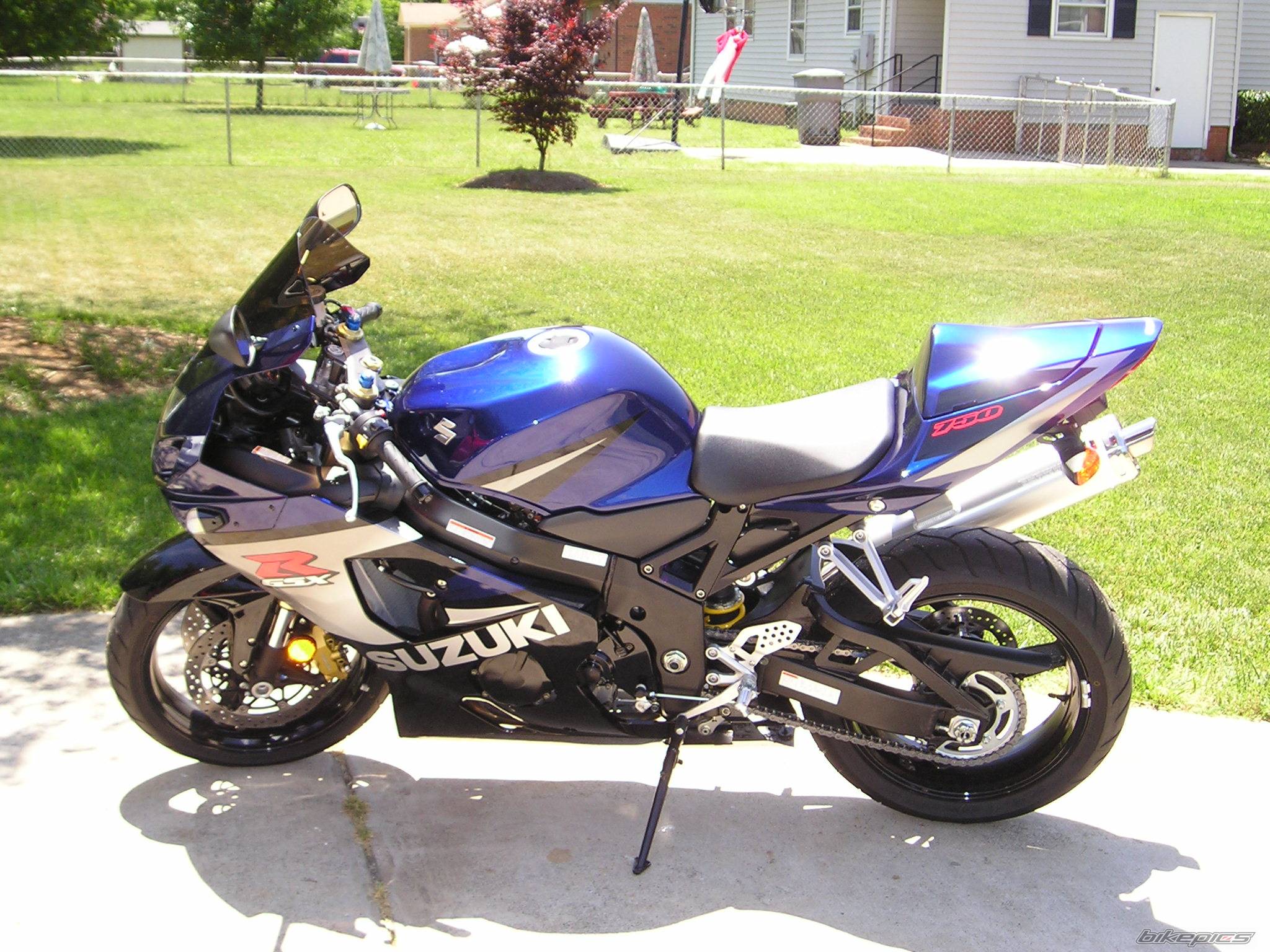Bike Photo 592035