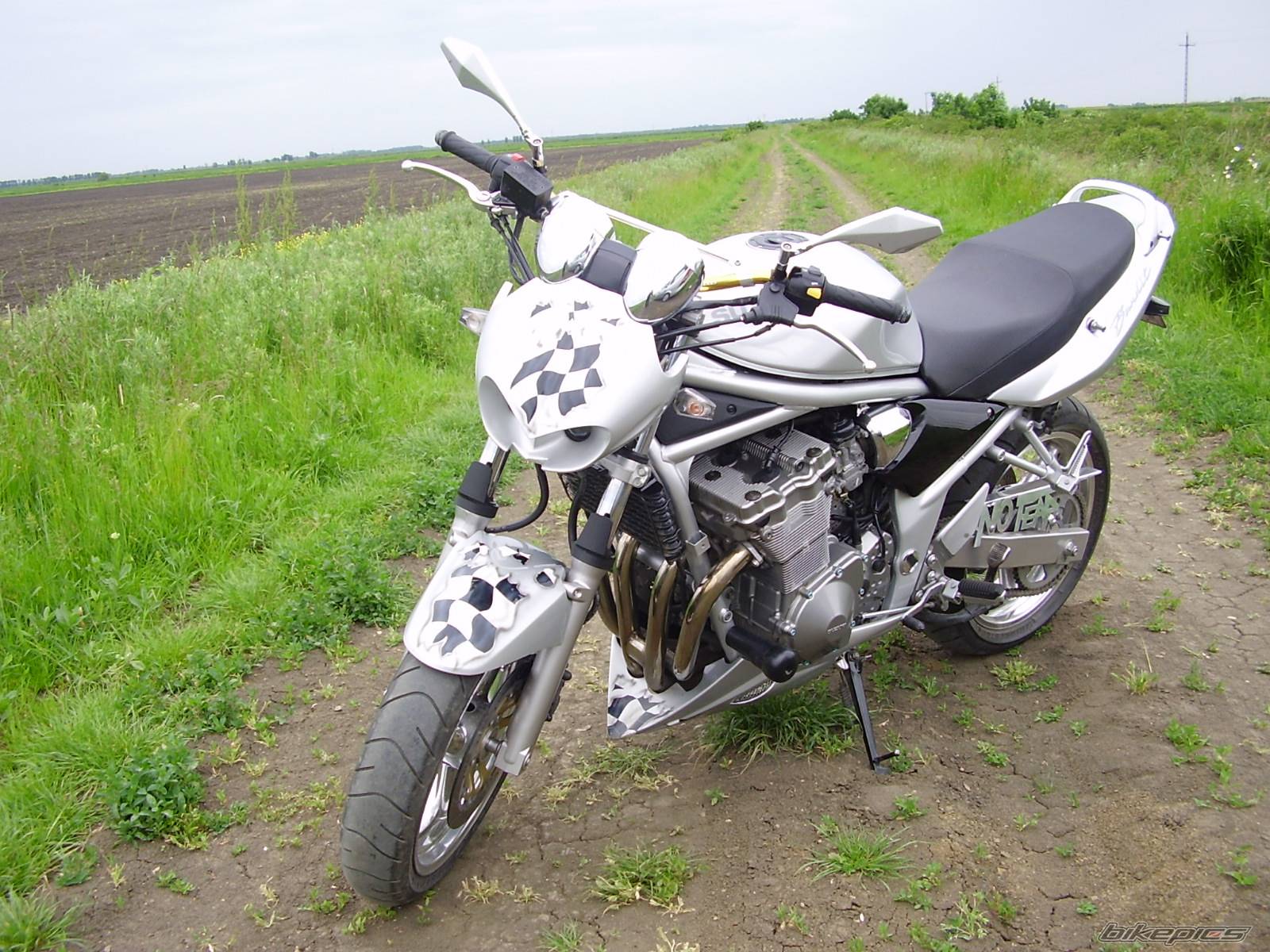 Bike Photo 592323