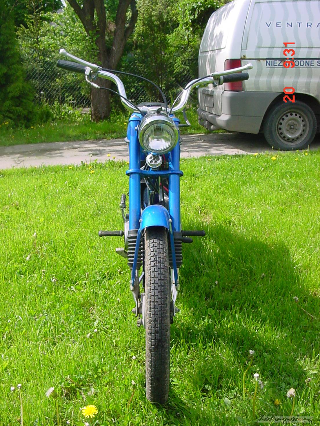 Photo 592373