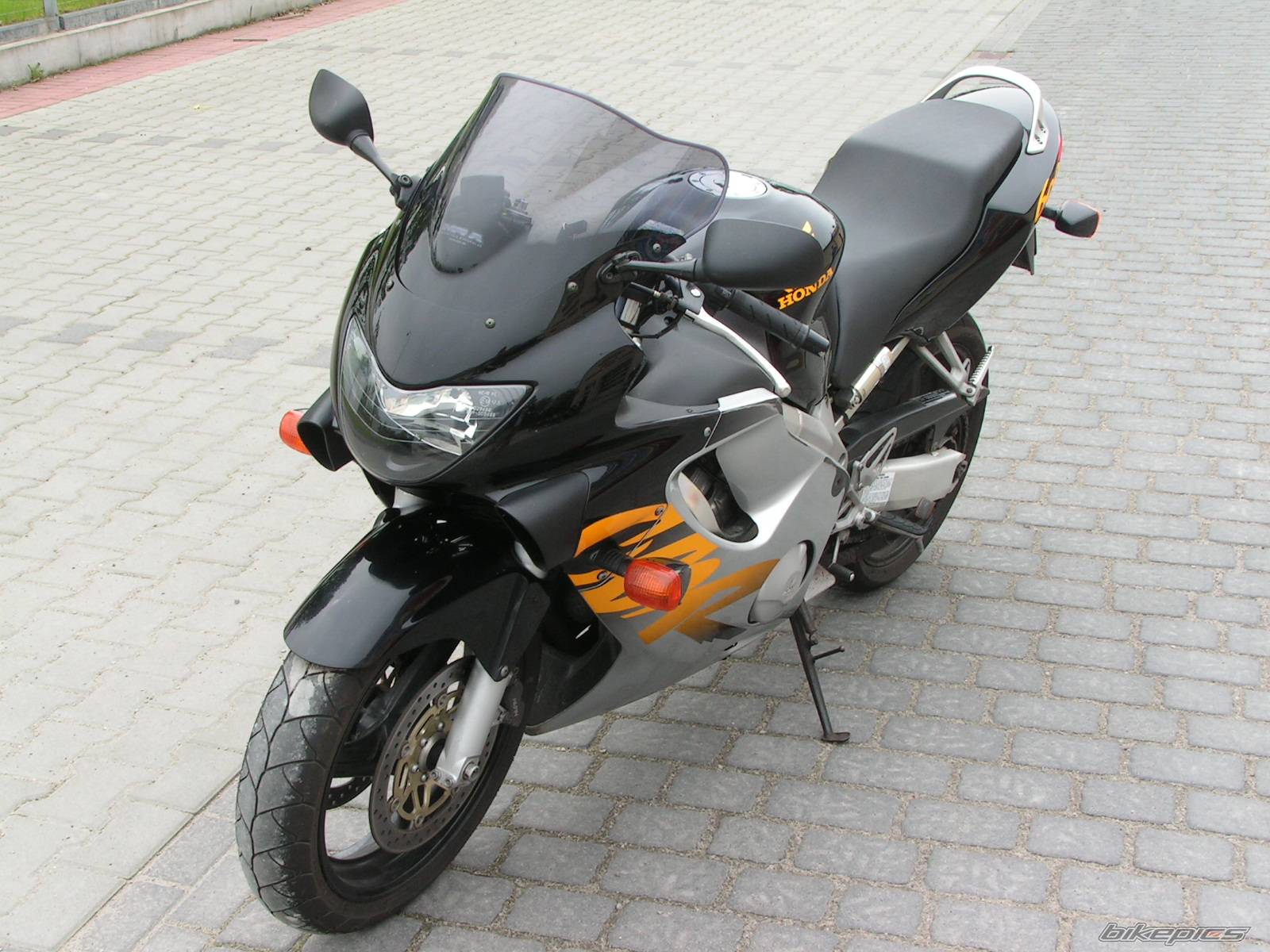 Bike Photo 592466