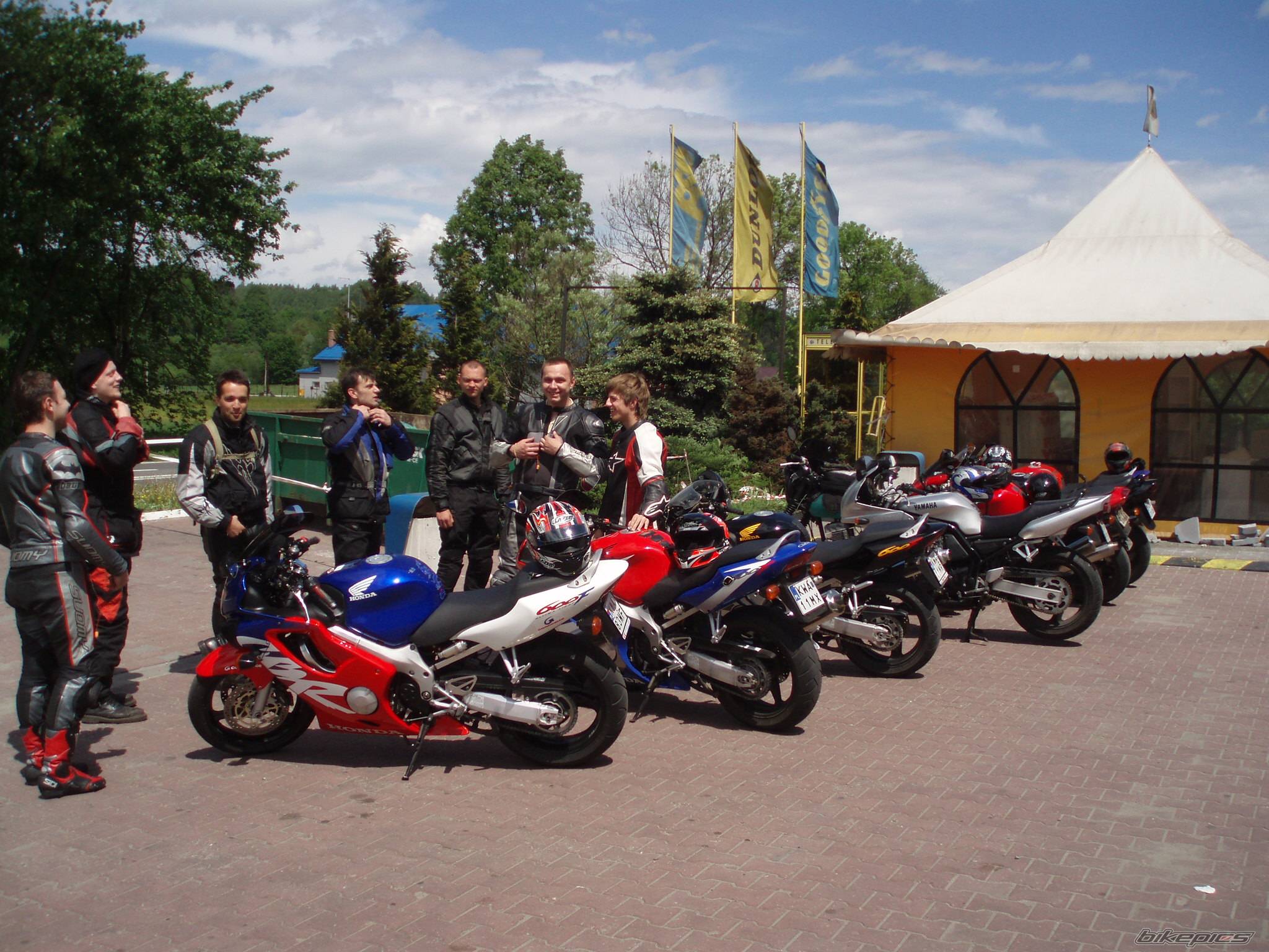 Bike Photo 592890