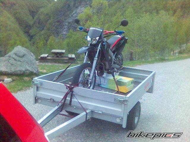 Photo 593223