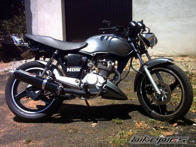 Bike Photo 593863