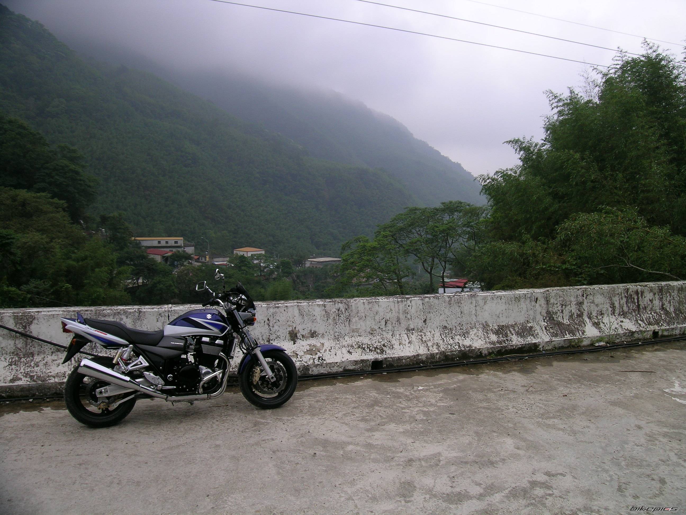 Bike Photo 593898