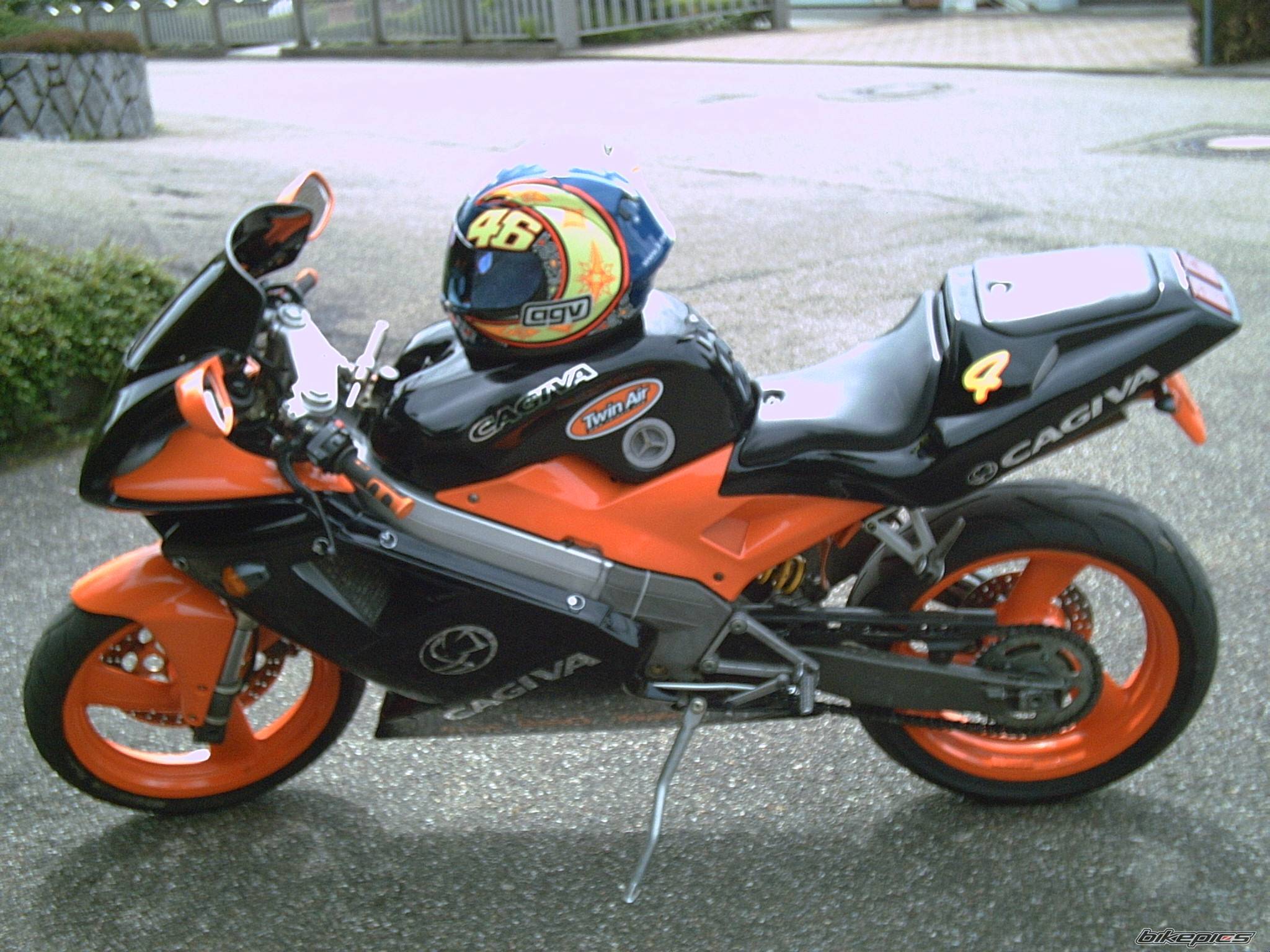 Bike Photo 594393