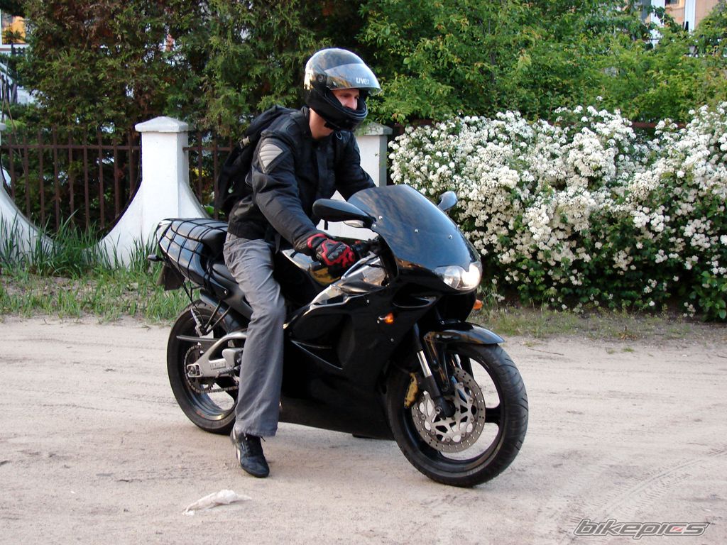Bike Photo 599699