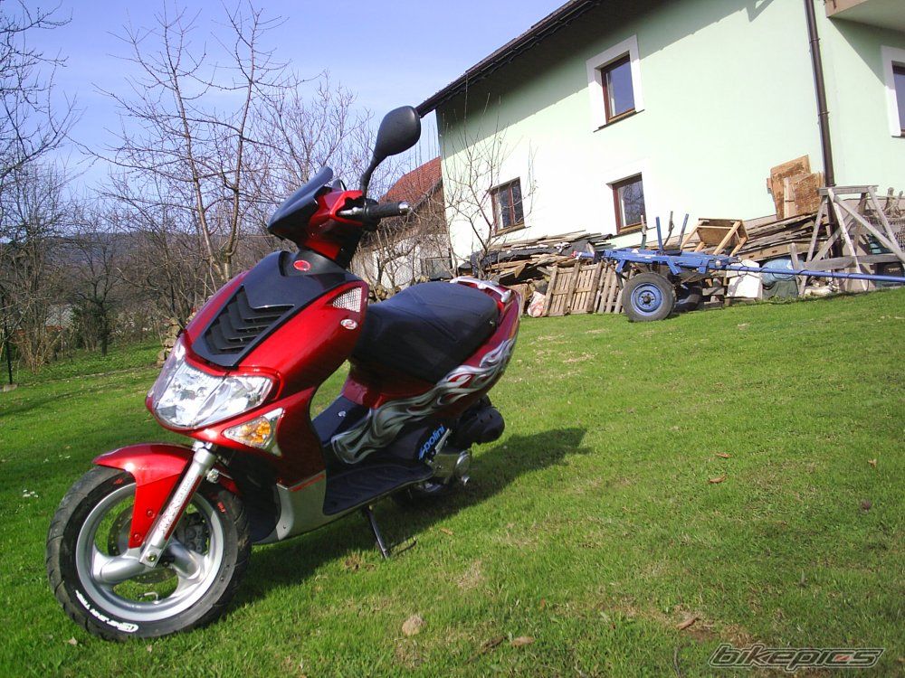 Photo 605320