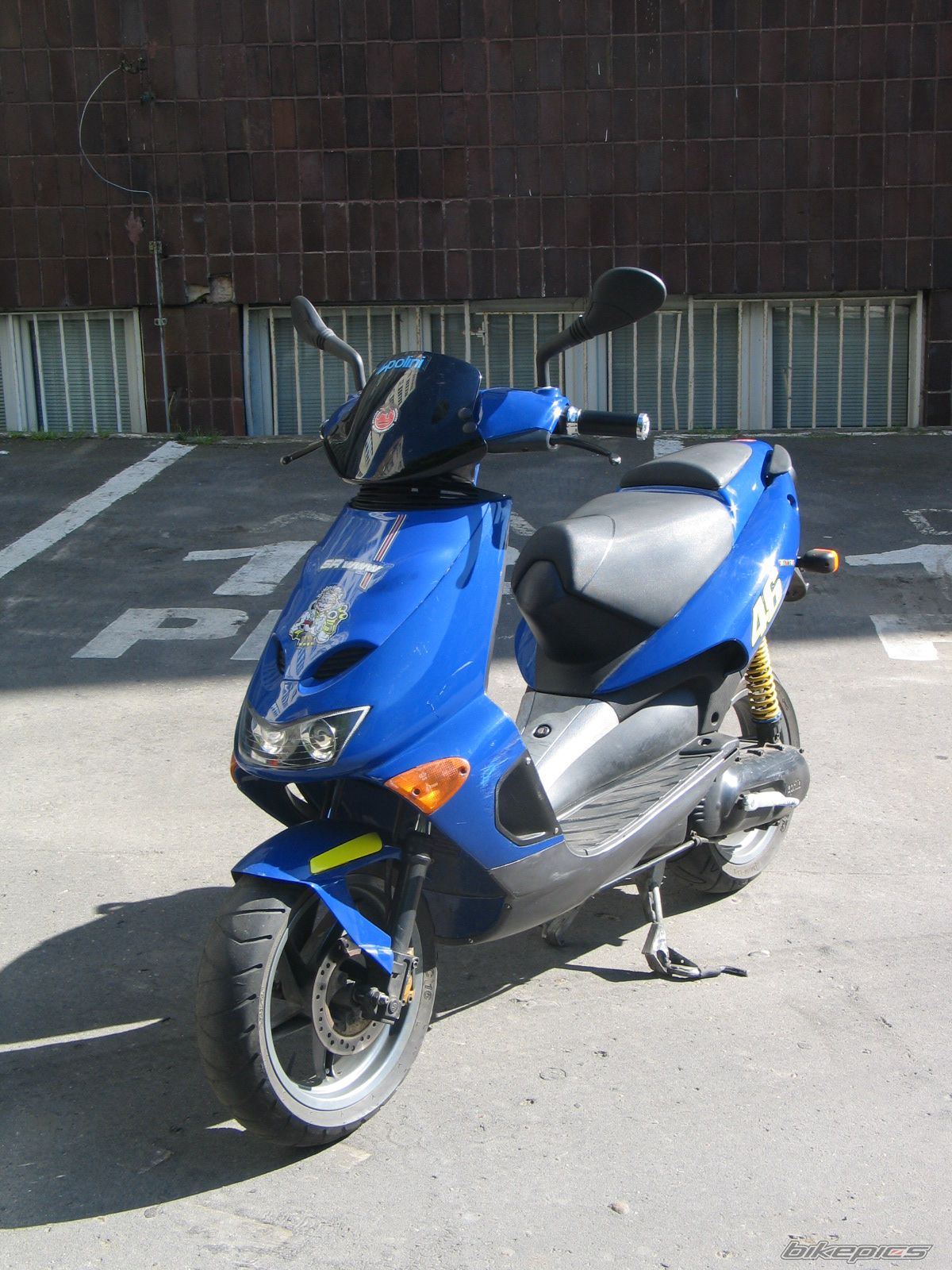 Photo 605936