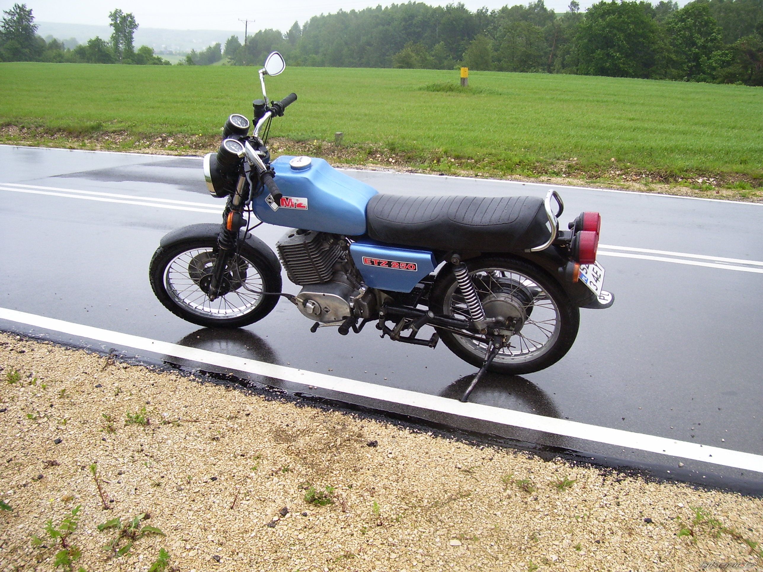 Bike Photo 606075