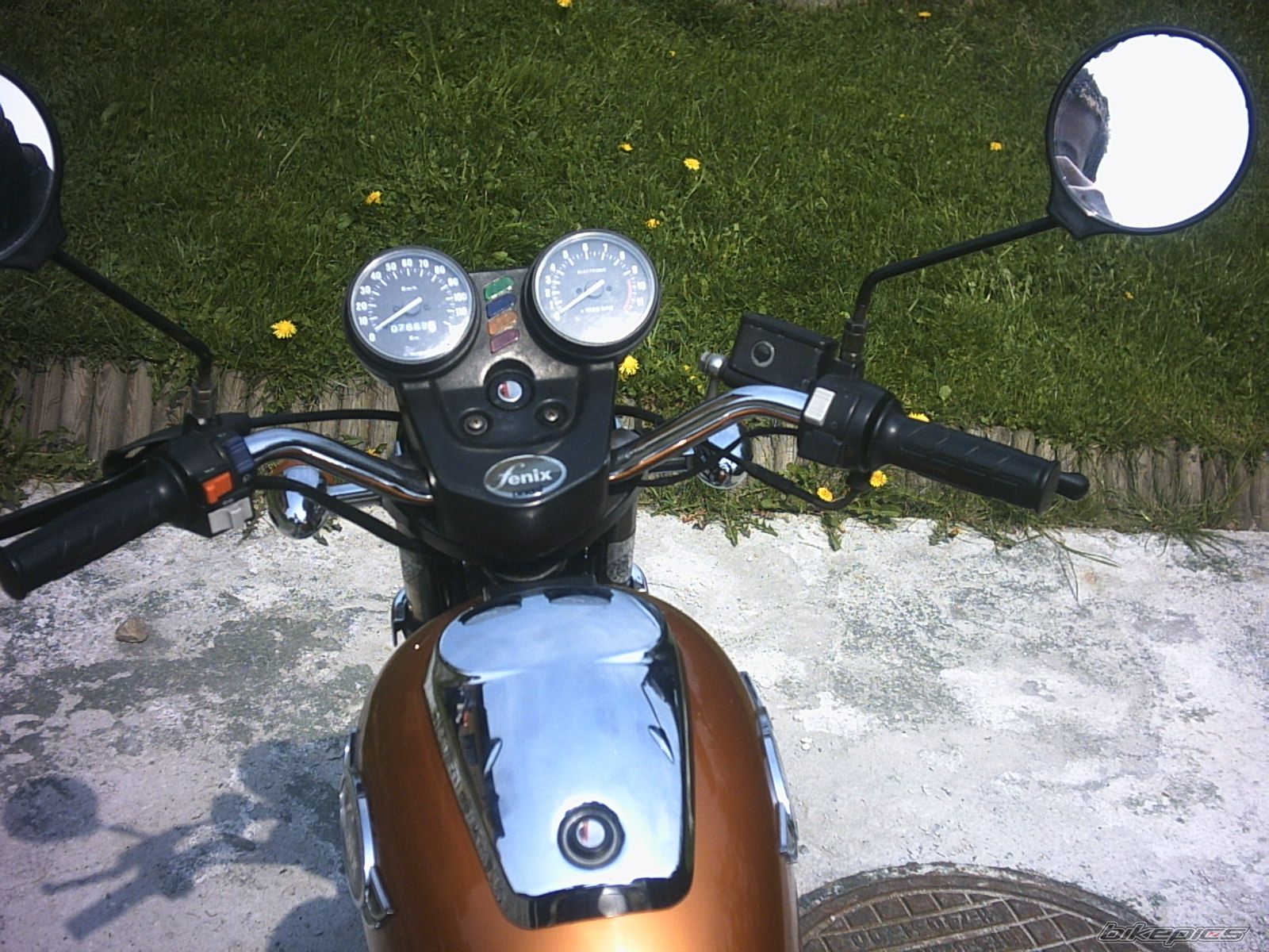 Photo 607800