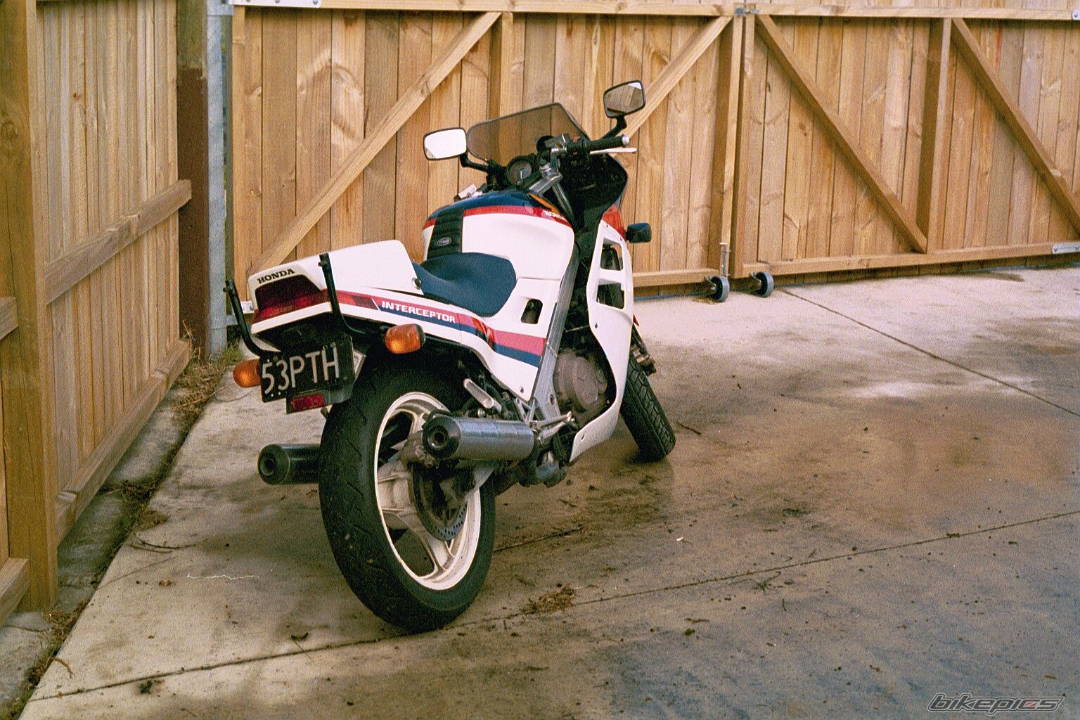 Photo 608249