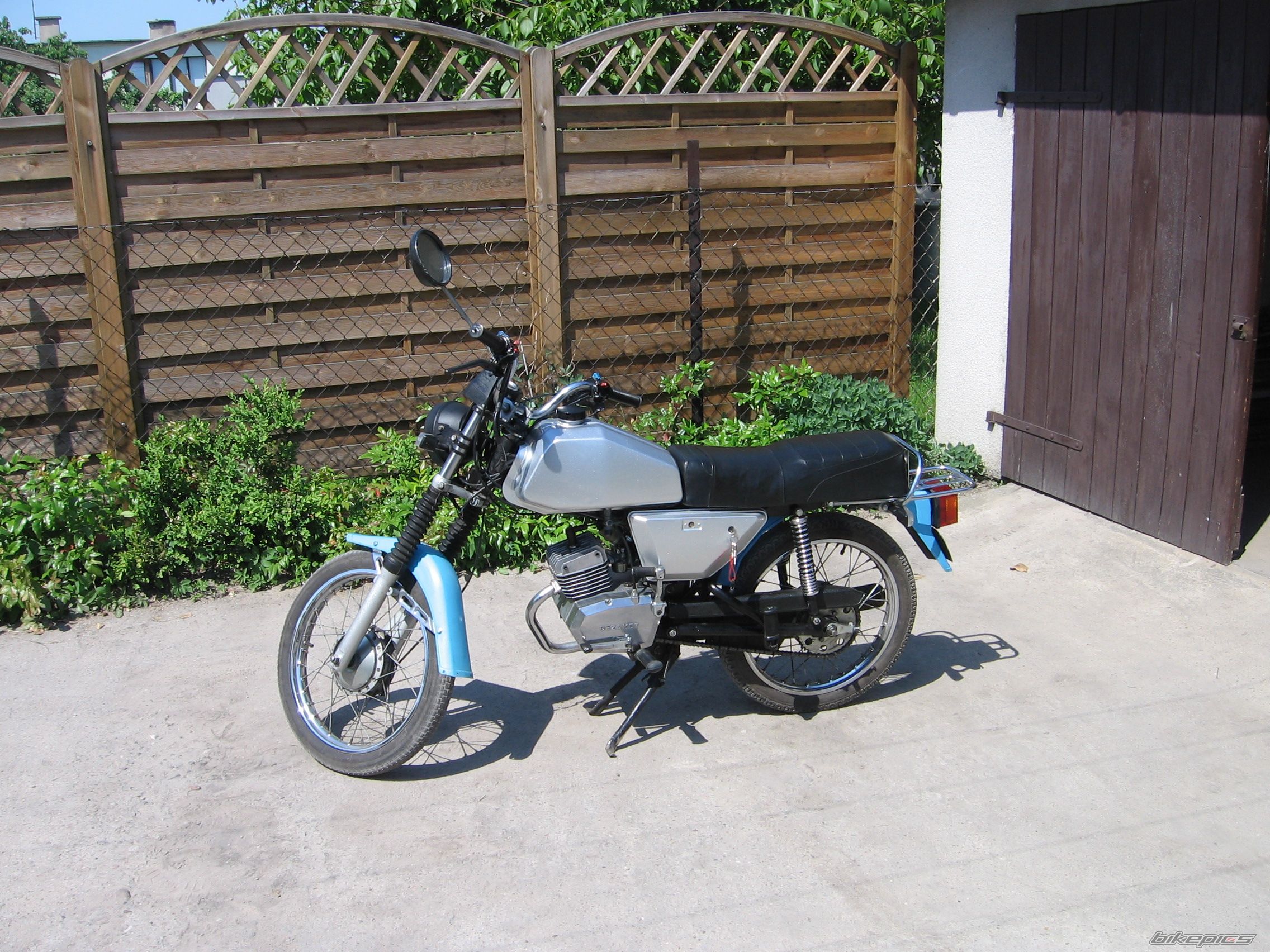 Bike Photo 609944