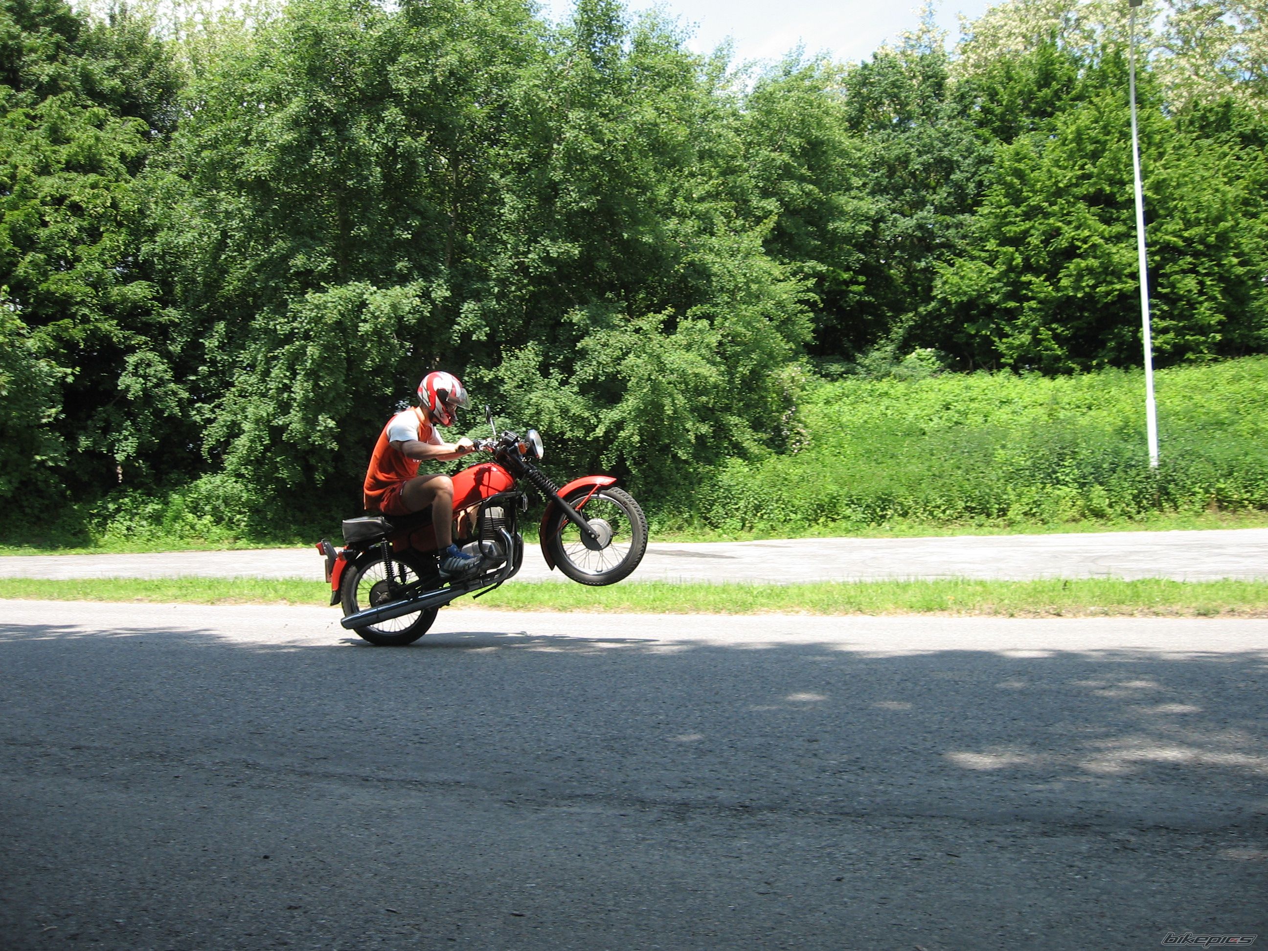 Bike Photo 610573