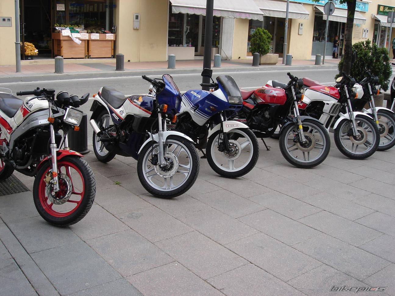 Photo 610742